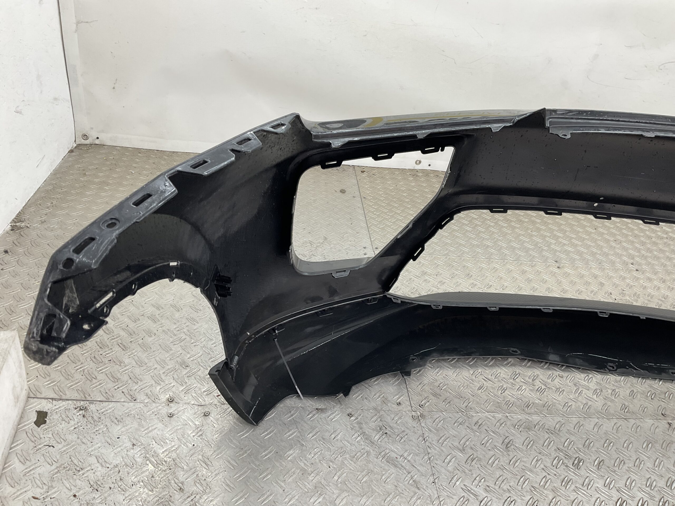 Bumper Porsche Macan 95C 24- 95C807061 Voorbumper M1-22217