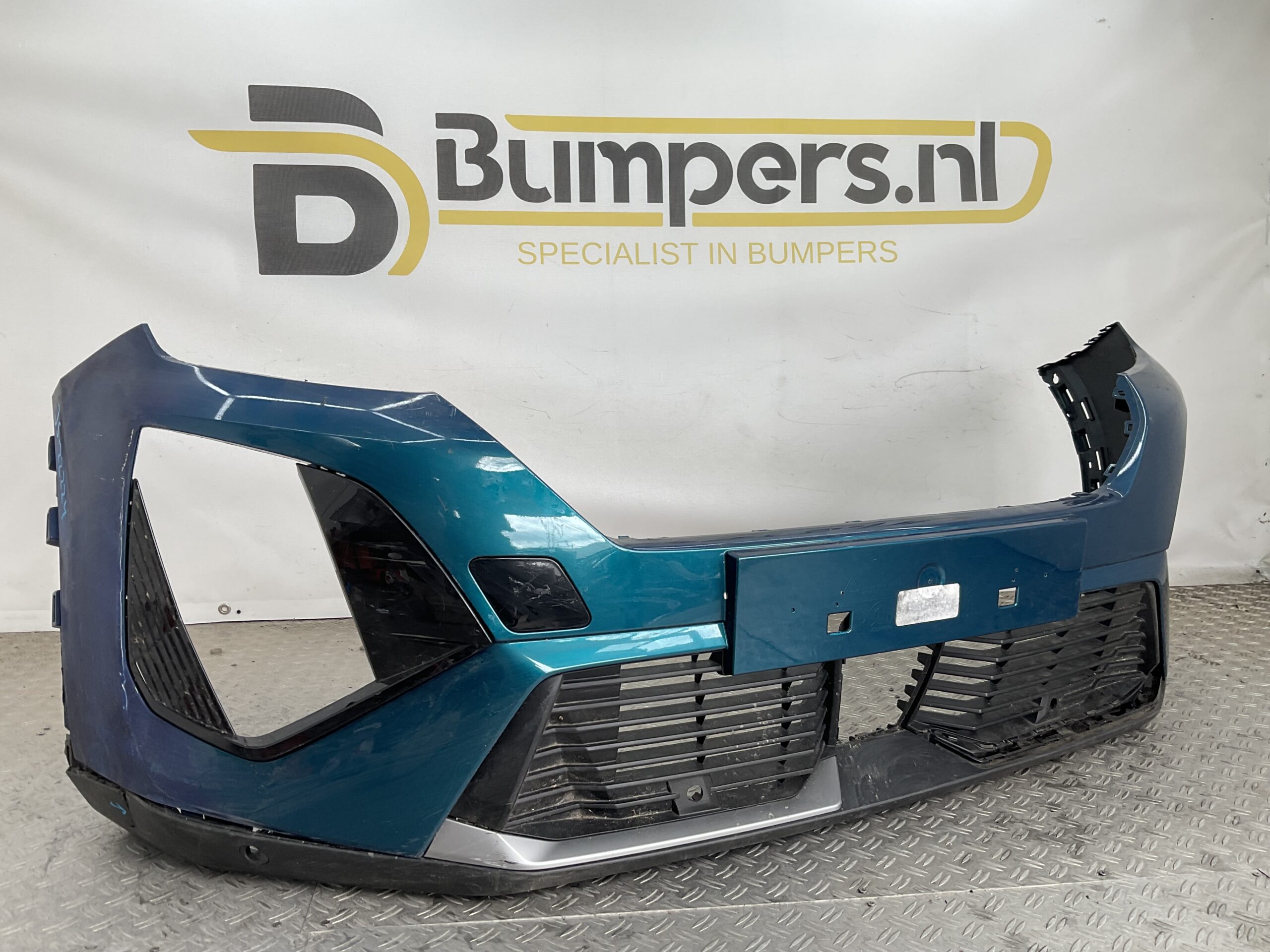 Bumper Peugeot 2008 II 2 Facelift 23-25 9853151880 Voorbumper J5-22224