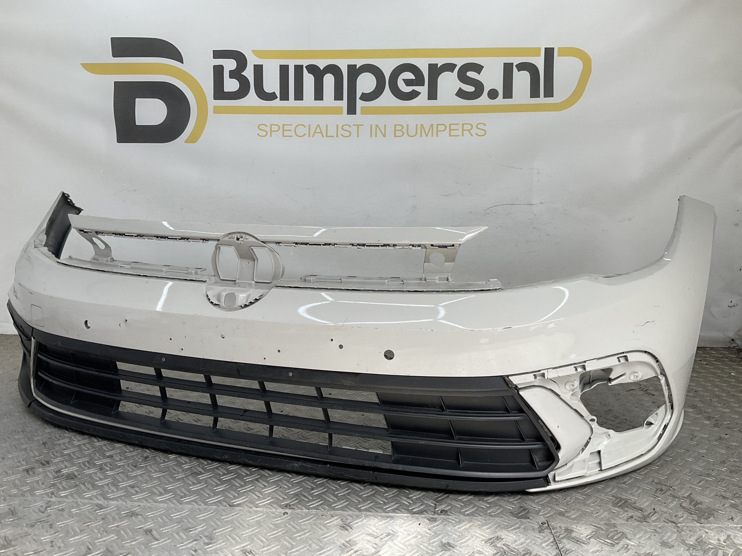 Bumper Volkswagen Polo 2G Facelift 22-25 2GS807221H Voorbumper C3-22230