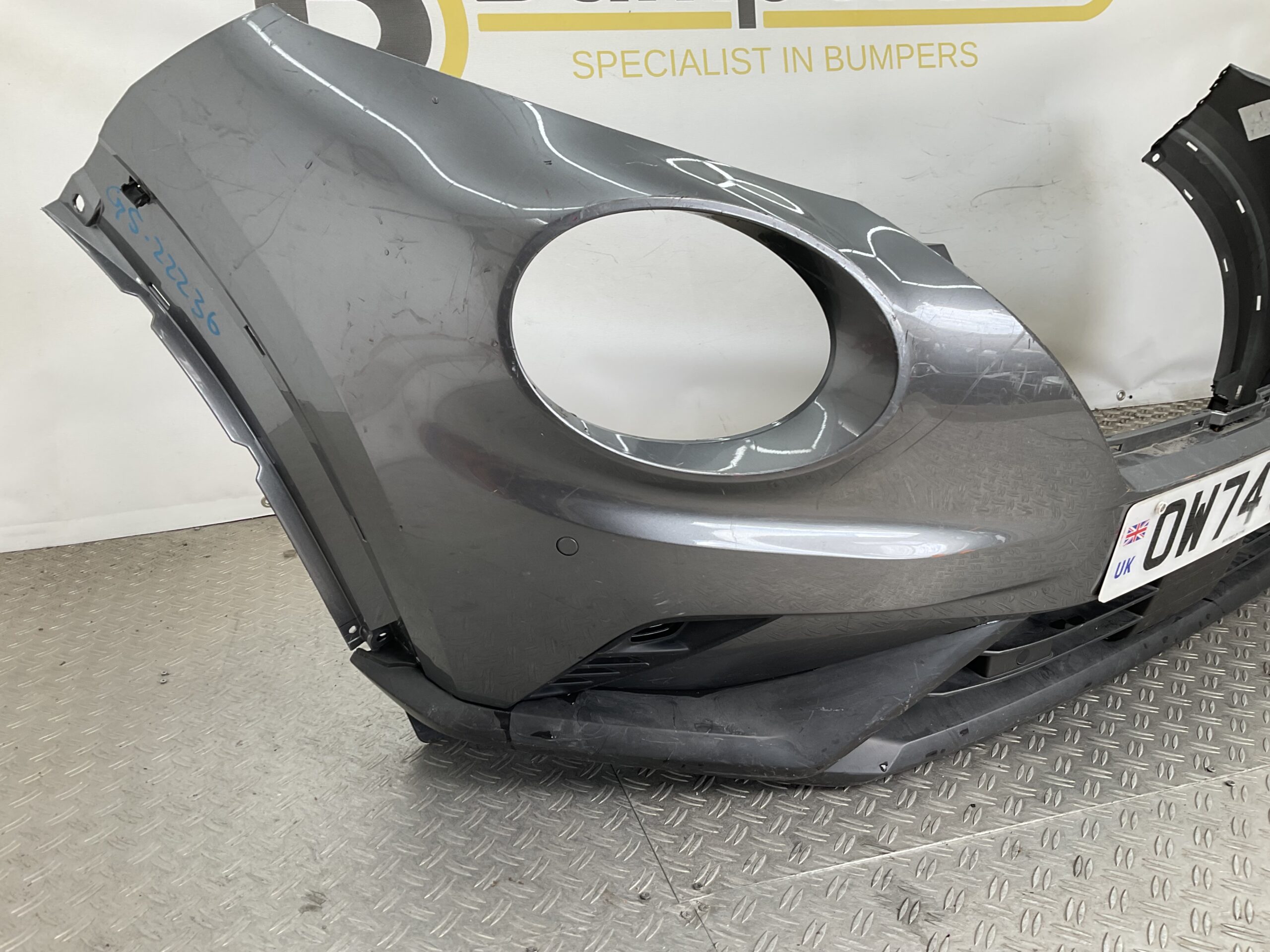 Bumper Nissan Juke 2 F16 4xpdc 19- 620266PA1B Voorbumper G5-22236