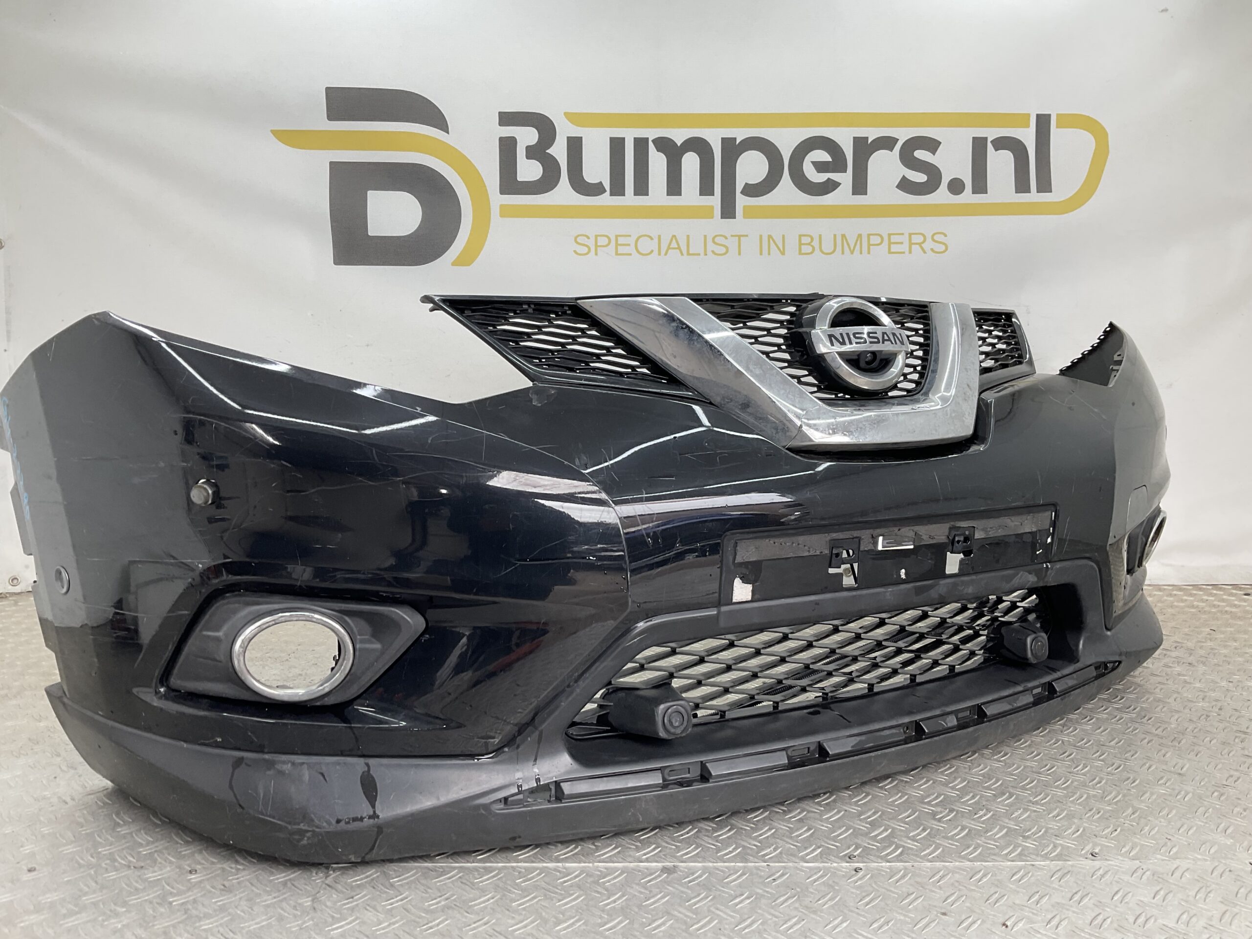 Bumper Nissan XTrail X-Trail T32 6xpdc 2013-2017 620224CE0H VOORBUMPER G4-22290