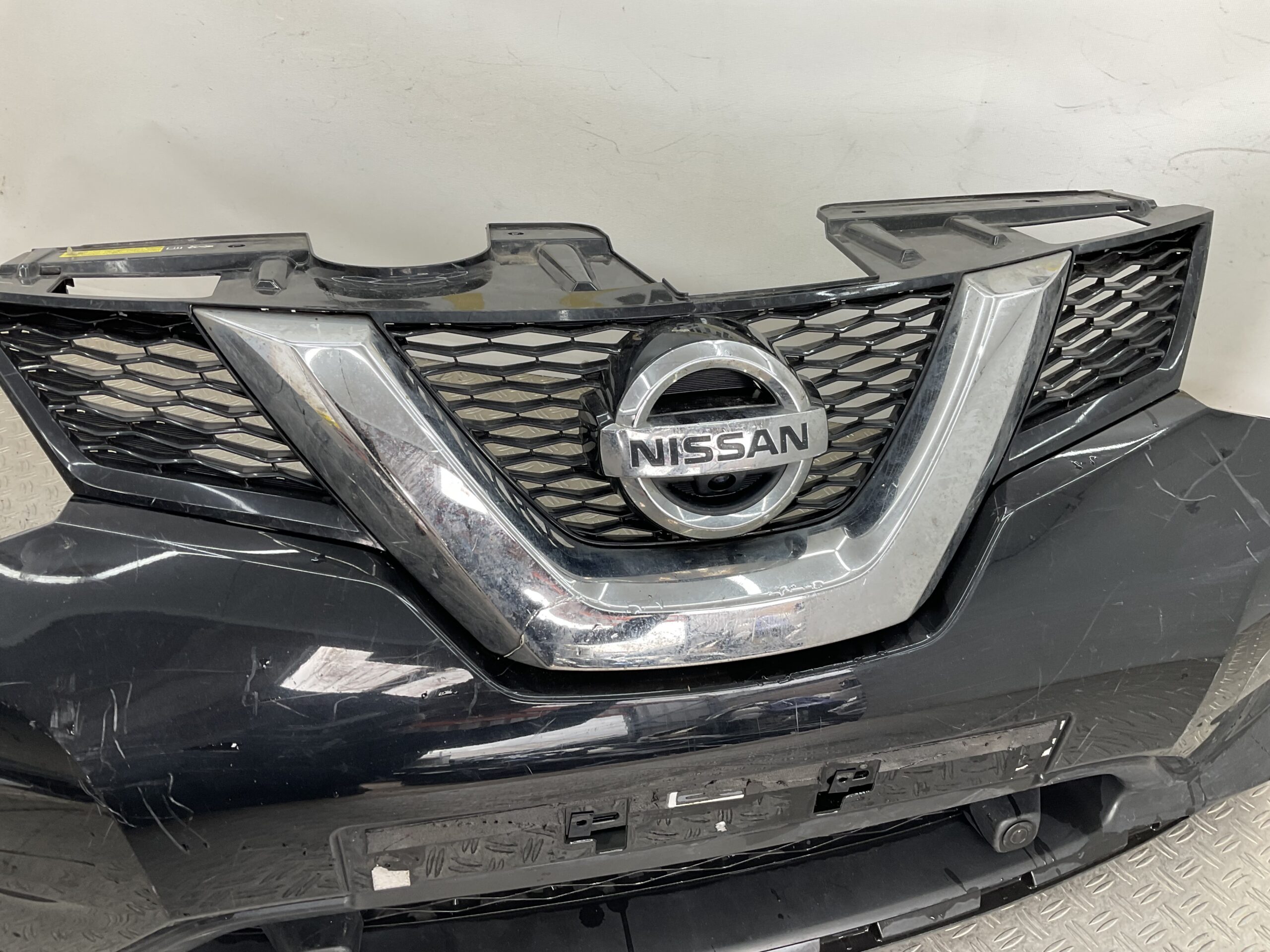 Bumper Nissan XTrail X-Trail T32 6xpdc 2013-2017 620224CE0H VOORBUMPER G4-22290