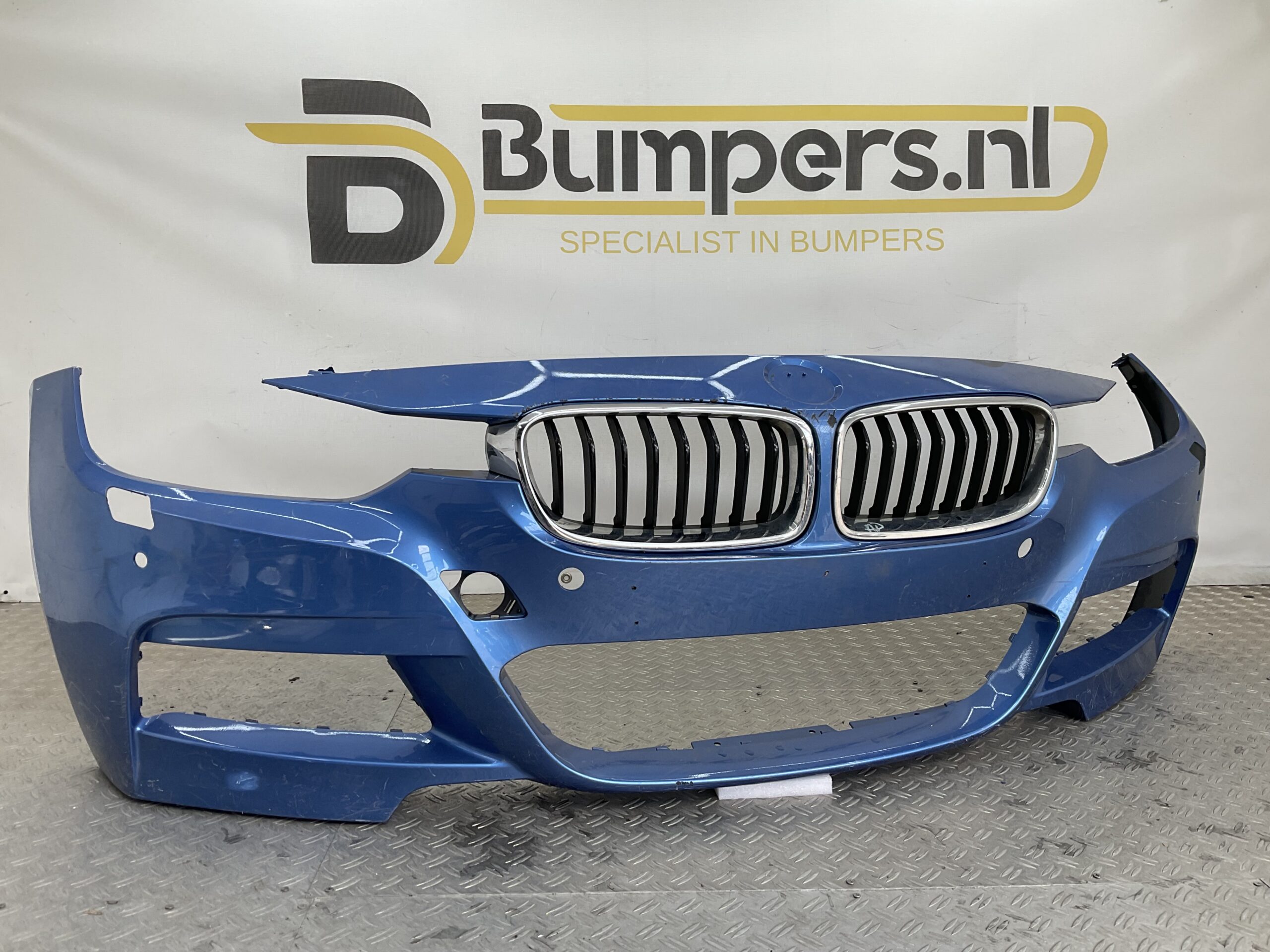 Bumper BMW 3 Serie F30 F31 MPakket M-Pakket PDC 33-9941 12-18 Voorbumper K4-22302