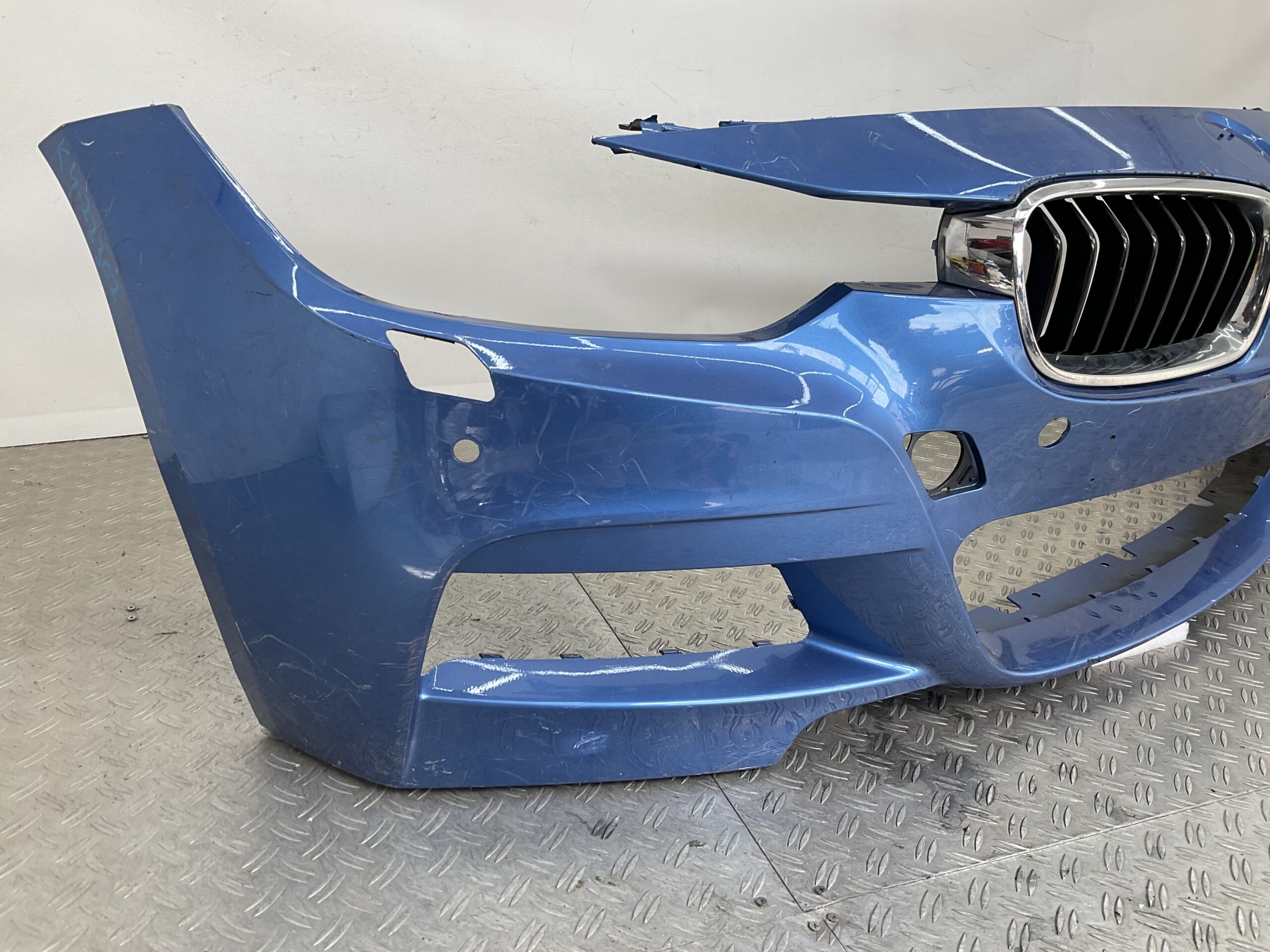 Bumper BMW 3 Serie F30 F31 MPakket M-Pakket PDC 33-9941 12-18 Voorbumper K4-22302