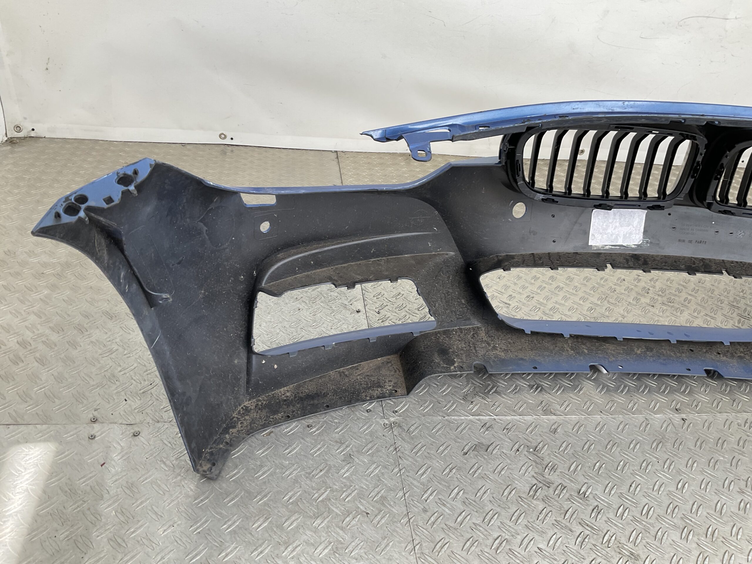Bumper BMW 3 Serie F30 F31 MPakket M-Pakket PDC 33-9941 12-18 Voorbumper K4-22302