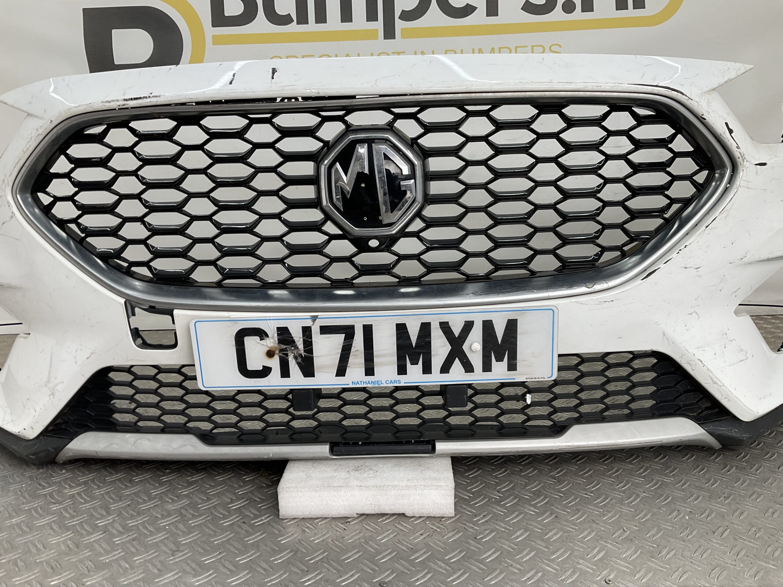 Bumper MG ZS MK2 20-23 10628331 Voorbumper M1-22326