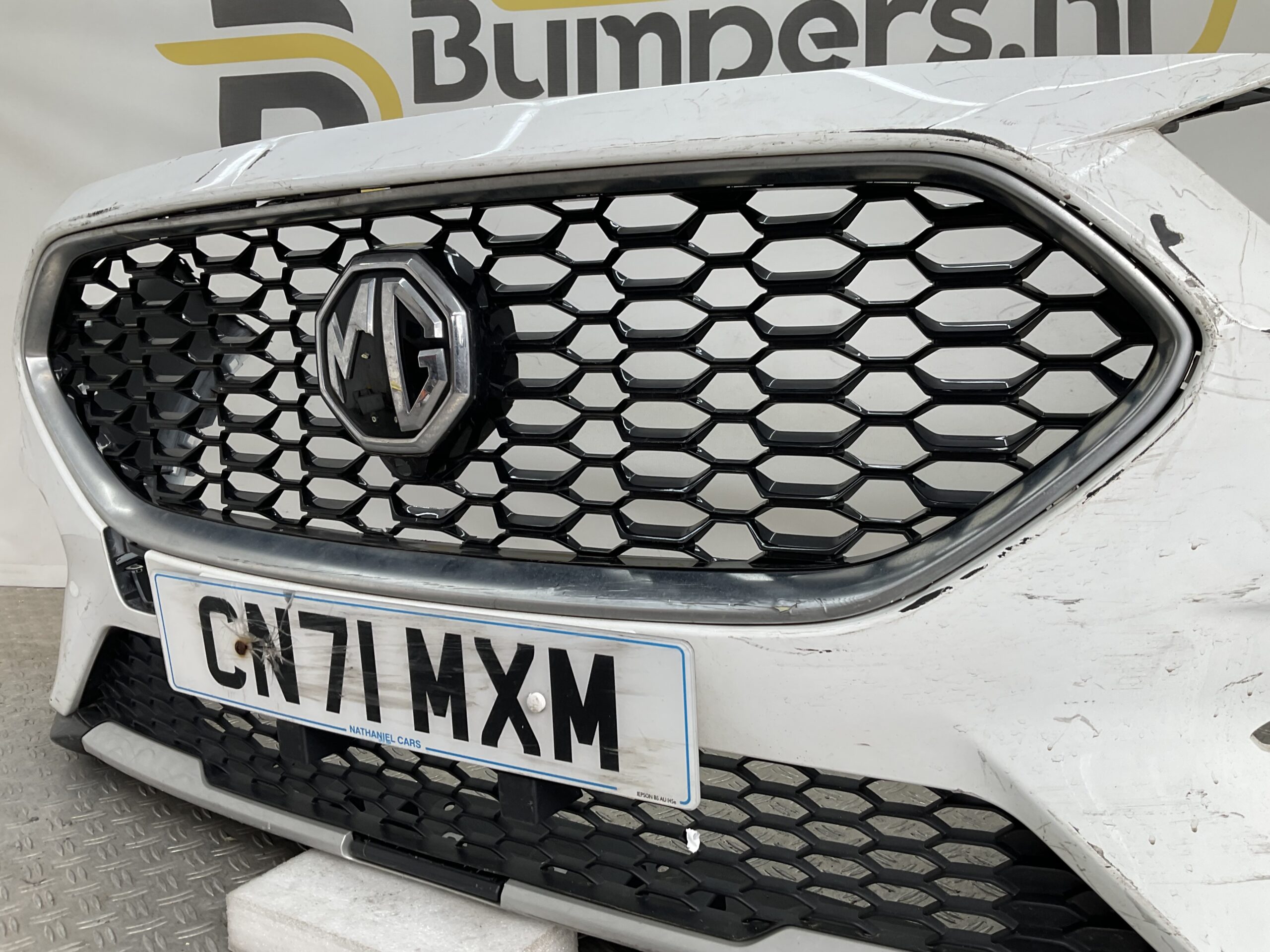 Bumper MG ZS MK2 20-23 10628331 Voorbumper M1-22326