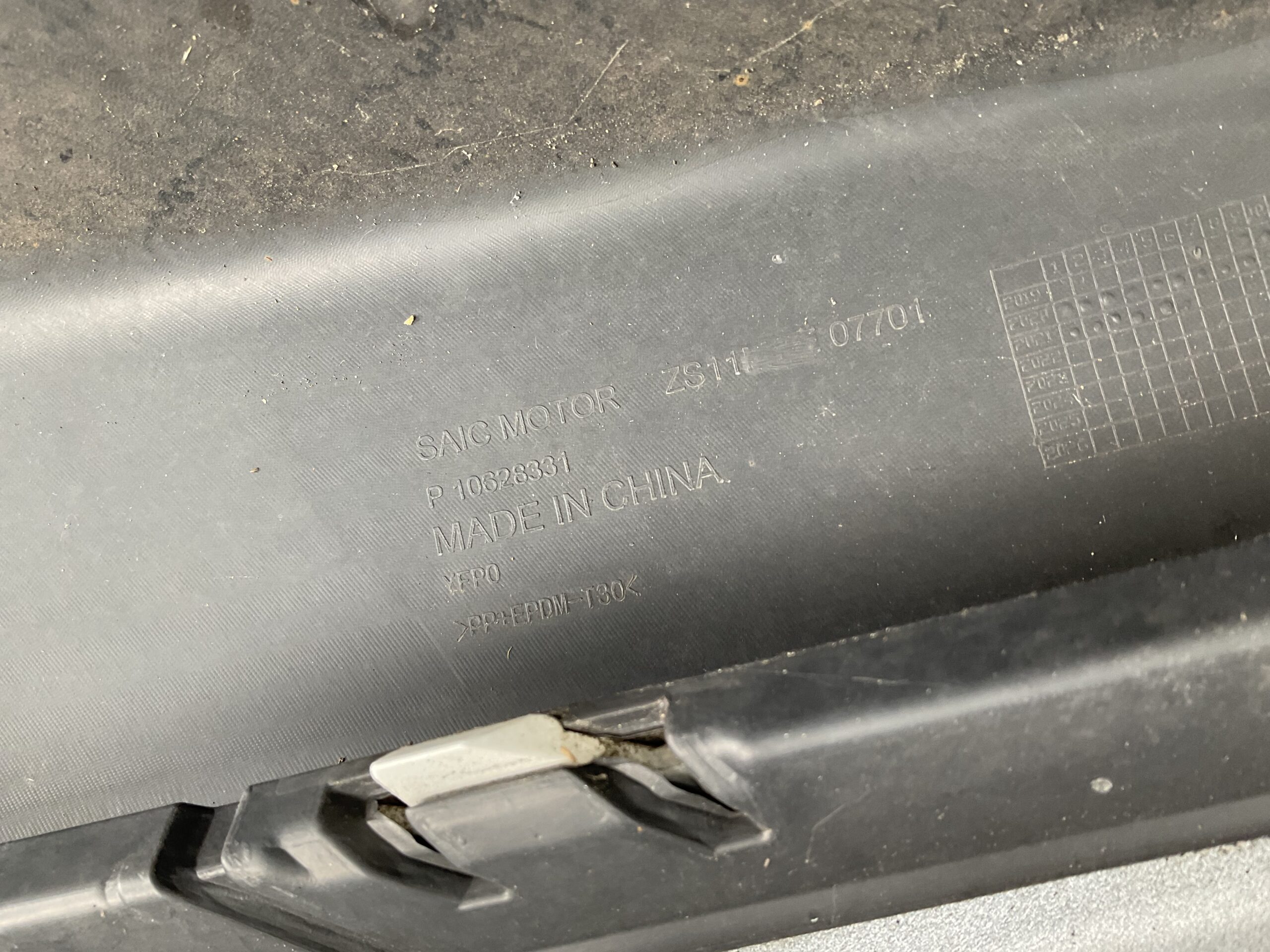 Bumper MG ZS MK2 20-23 10628331 Voorbumper M1-22326