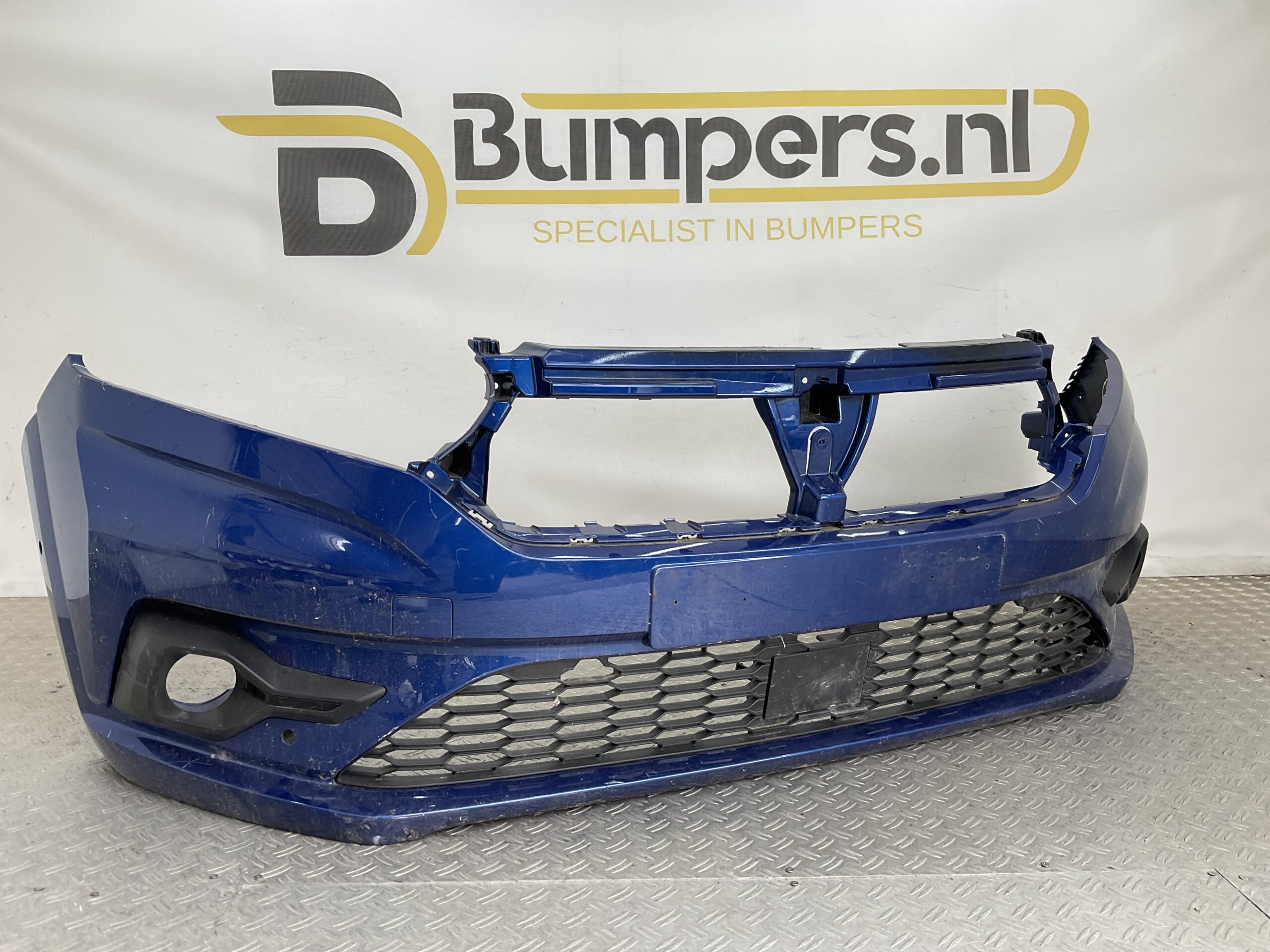 BUMPER DACIA SANDERO 3 2021–2023 620228531R VOORBUMPER G3-22331