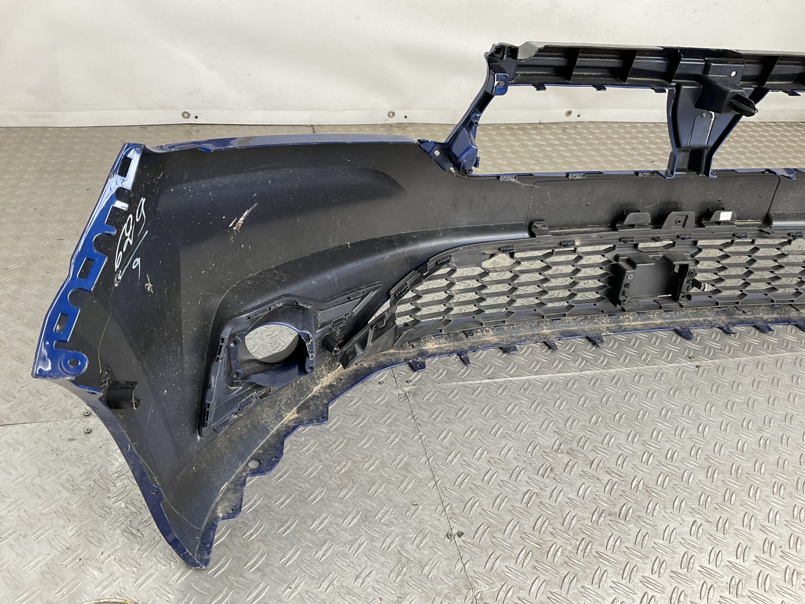 BUMPER DACIA SANDERO 3 2021–2023 620228531R VOORBUMPER G3-22331