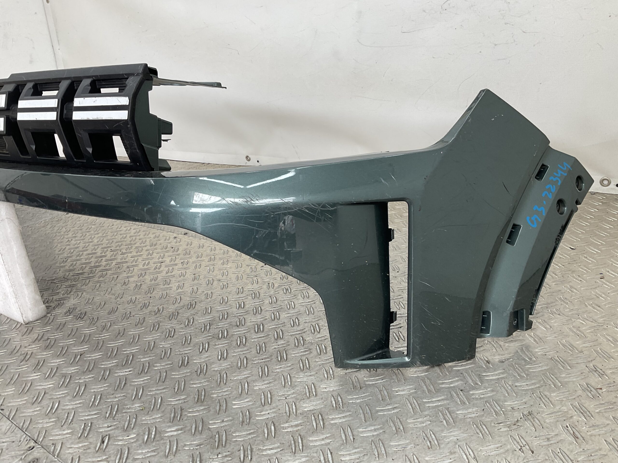 Bumper Dacia Duster III 2023-2024 620221816R Voorbumper G3-22344