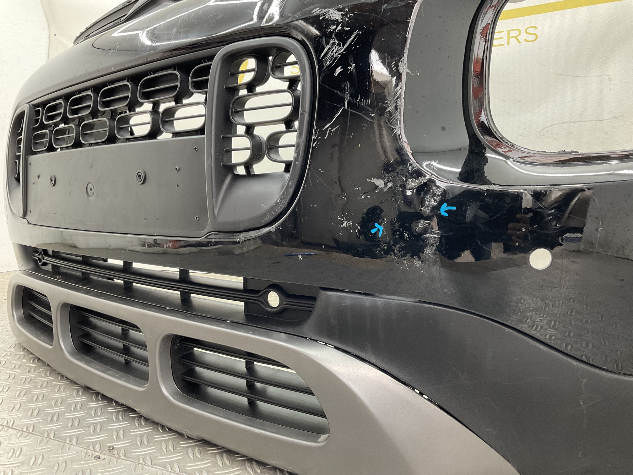 Bumper Citroen C3 Aircross 13490019 1823181X Voorbumper F5-23408