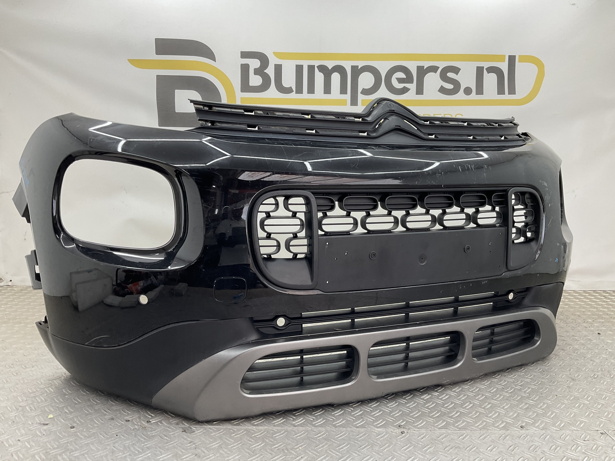 Bumper Citroen C3 Aircross 13490019 1823181X Voorbumper F5-23408