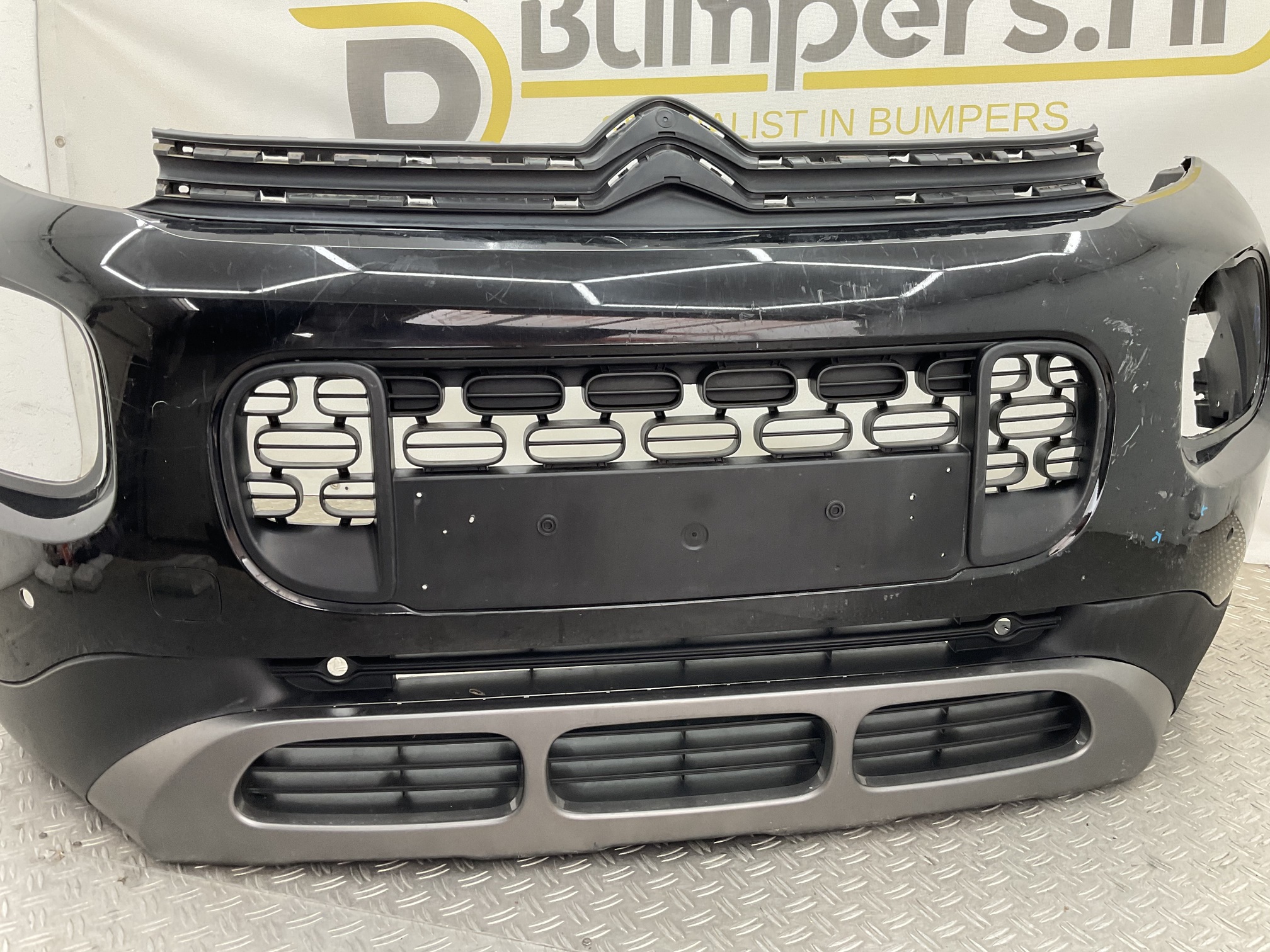 Bumper Citroen C3 Aircross 13490019 1823181X Voorbumper F5-23408