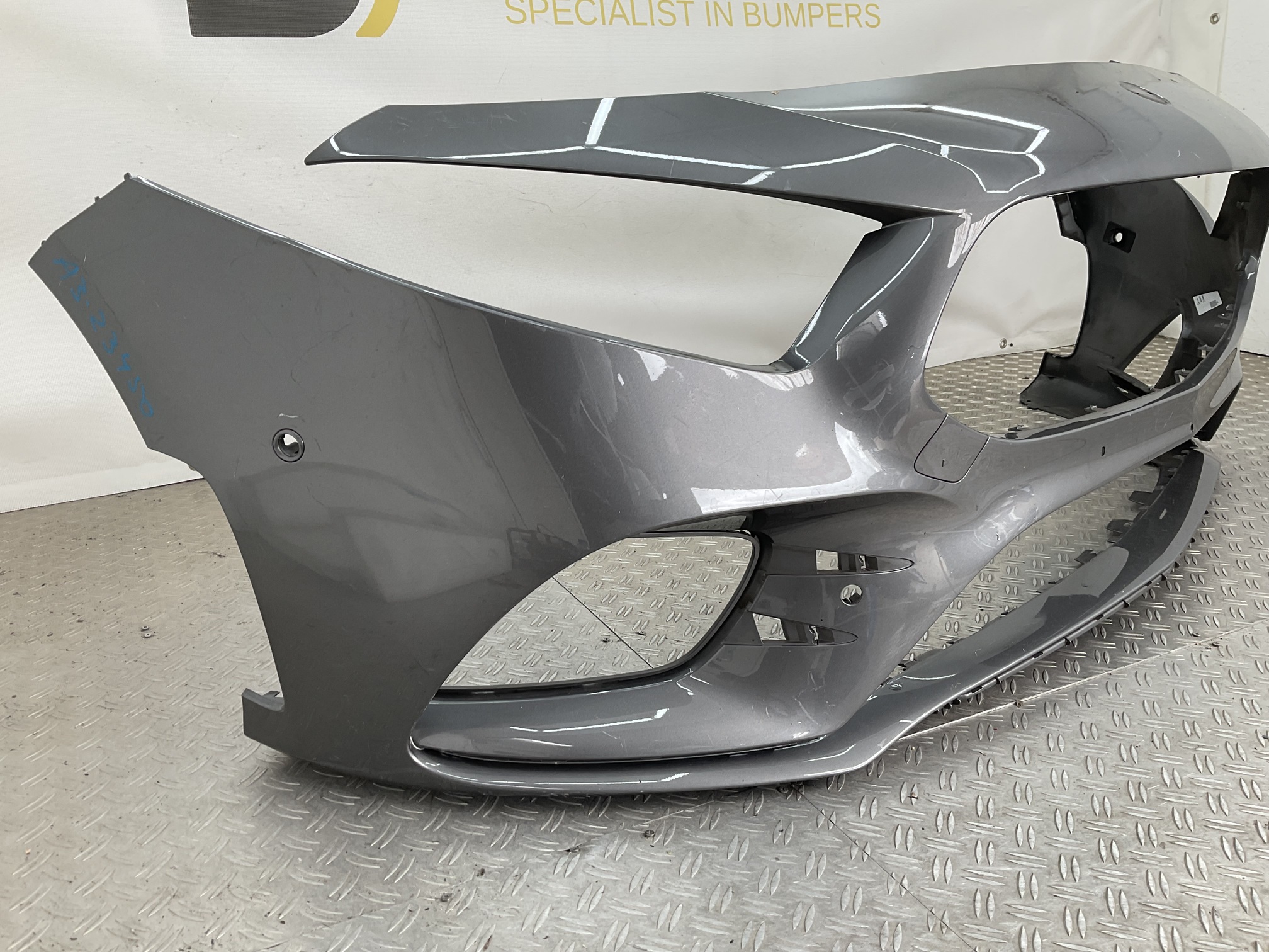 Bumper Mercedes A Klasse W177 AMG 6xpdc 19-23 A1778856100 Voorbumper A3-23450