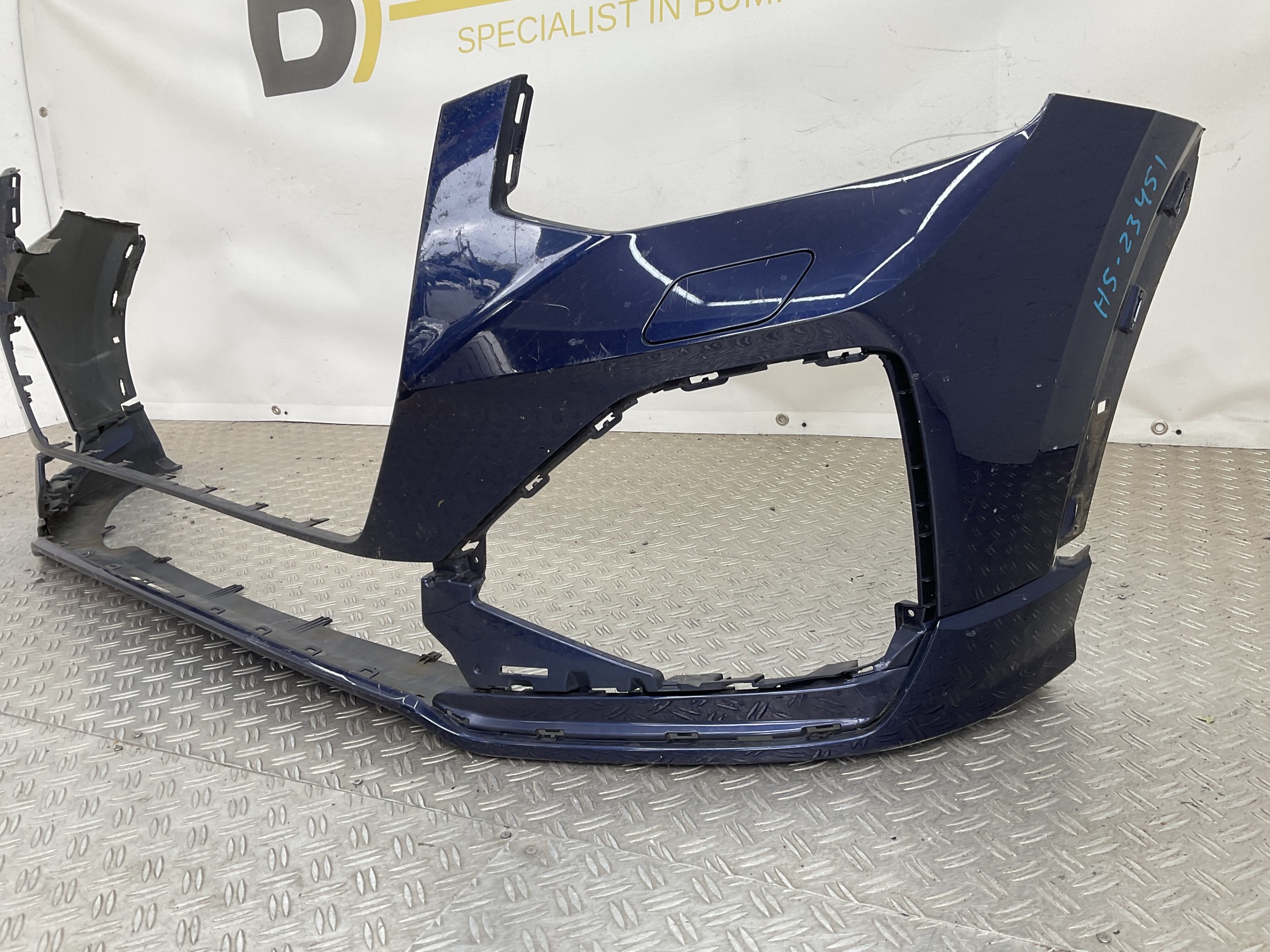 Bumper Audi Q2 Sline S-Line 81A807437A 81A807110C Voorbumper H5-23451