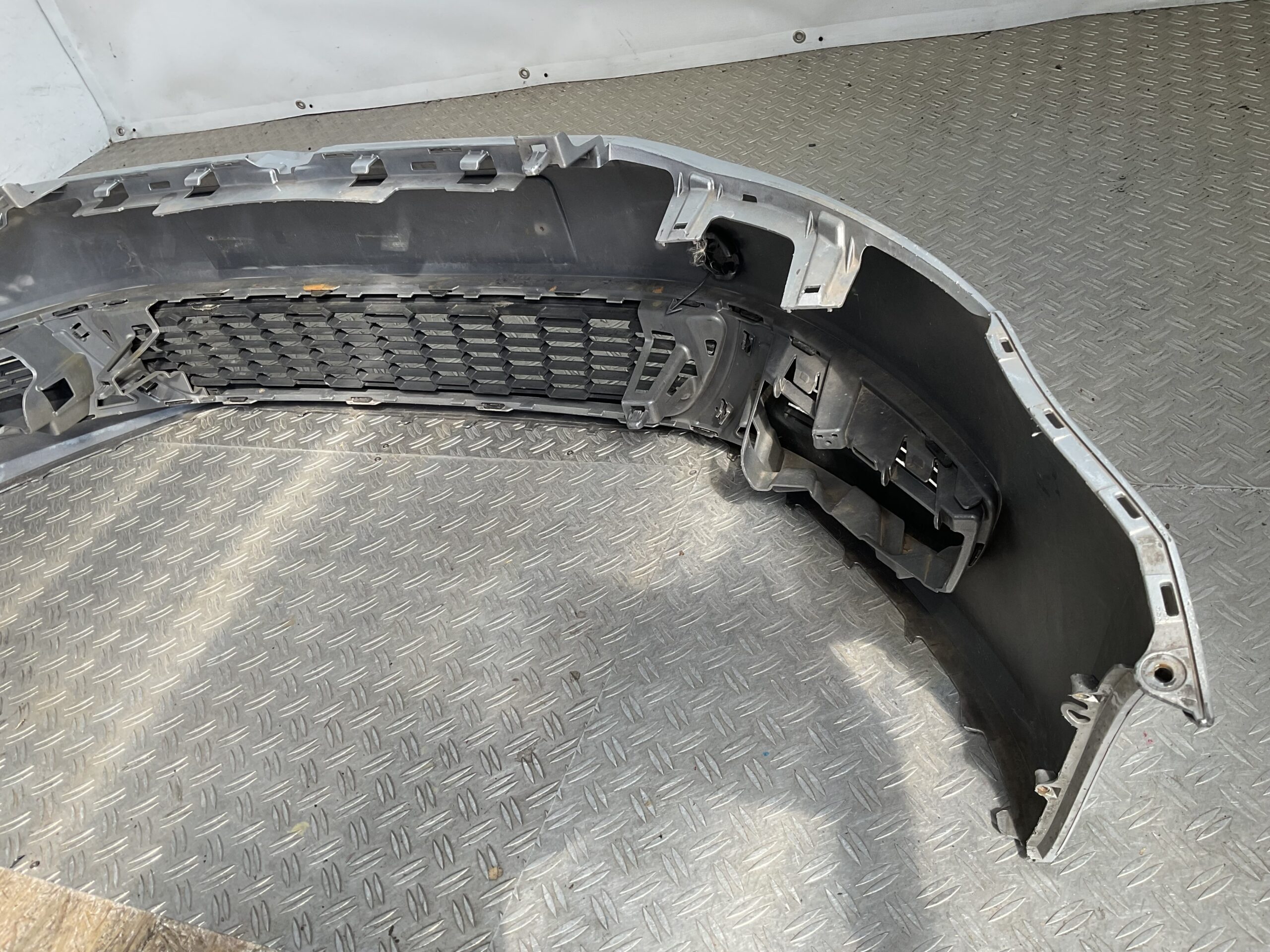 Bumper Volkswagen Polo 6R 07-12 6R0807221R Voorbumper C4-22426