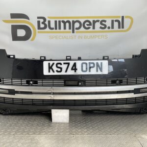 Bumper Land Rover Range Rover L460 Type LK 2023 M8E2-17F003-A Voorbumper M1-22795