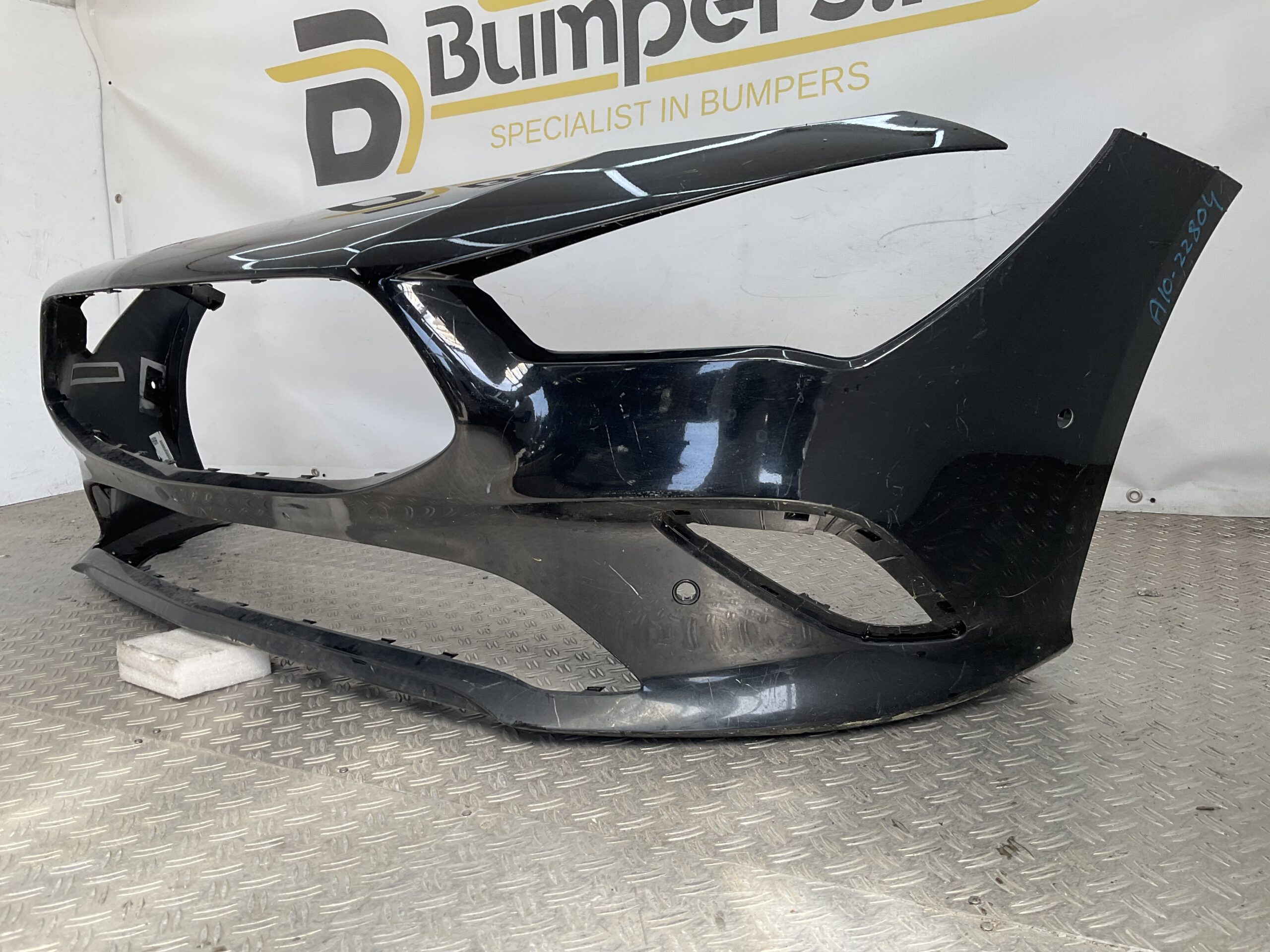 Bumper Mercedes CLA W118 Normaal 6xpdc 2019-2023 A1188855300 Voorbumper A10-22804
