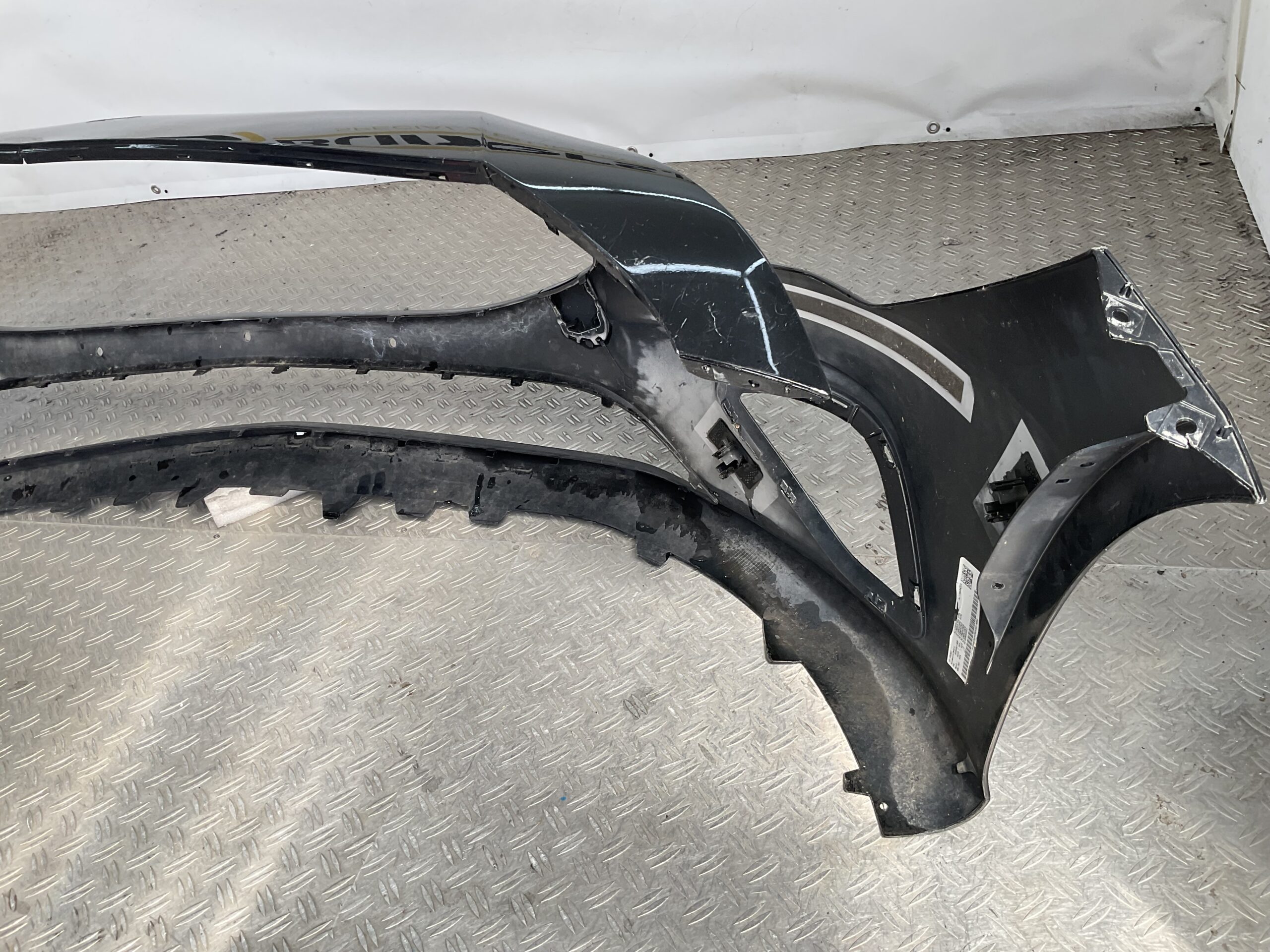 Bumper Mercedes CLA W118 Normaal 6xpdc 2019-2023 A1188855300 Voorbumper A10-22804