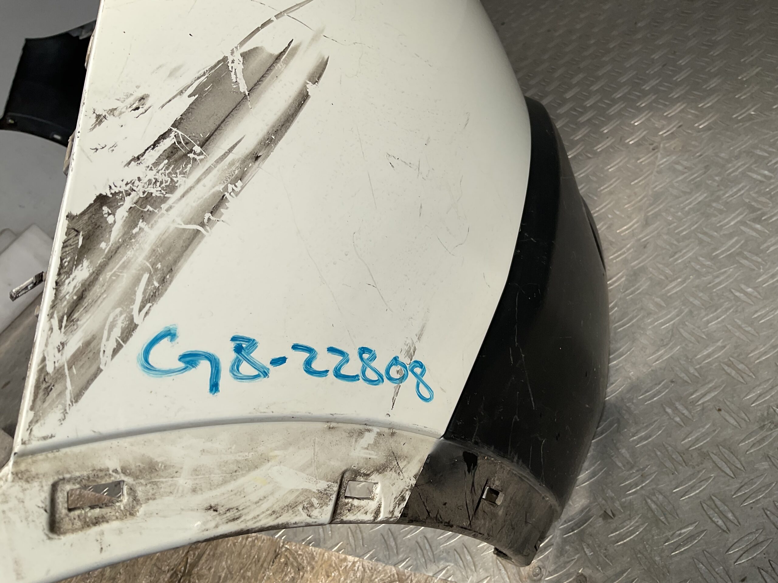Bumper Nissan Qashqai 2011-2017 62022BR10H VOORBUMPER G8-22808