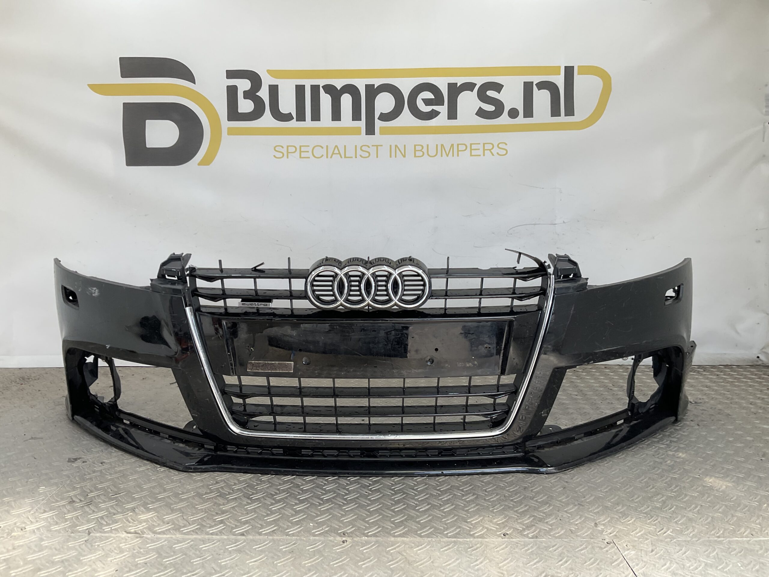 Bumper Audi TT TTS Mk2 2006-2014 8J0807233F Voorbumper H5-22810