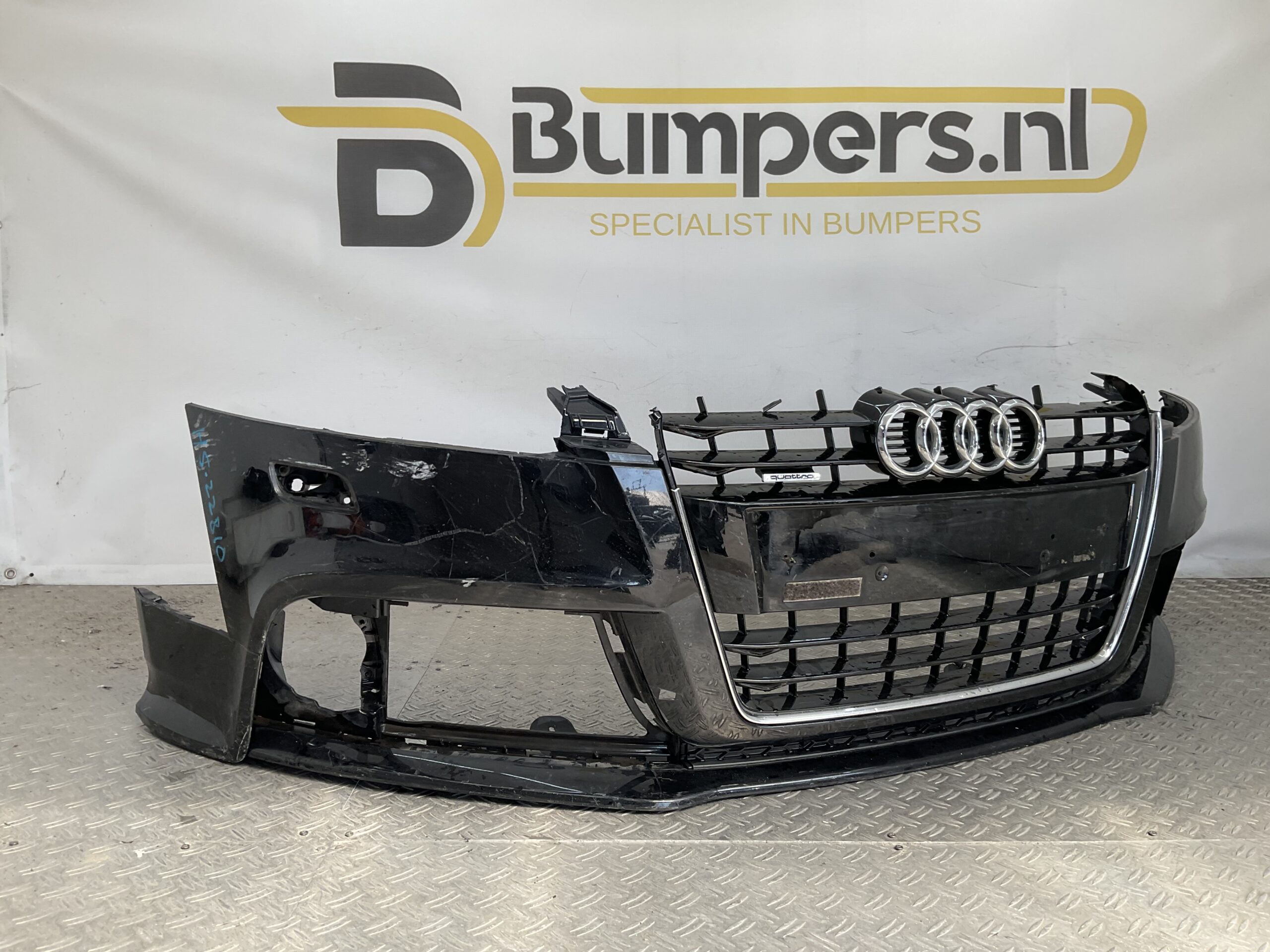 Bumper Audi TT TTS Mk2 2006-2014 8J0807233F Voorbumper H5-22810
