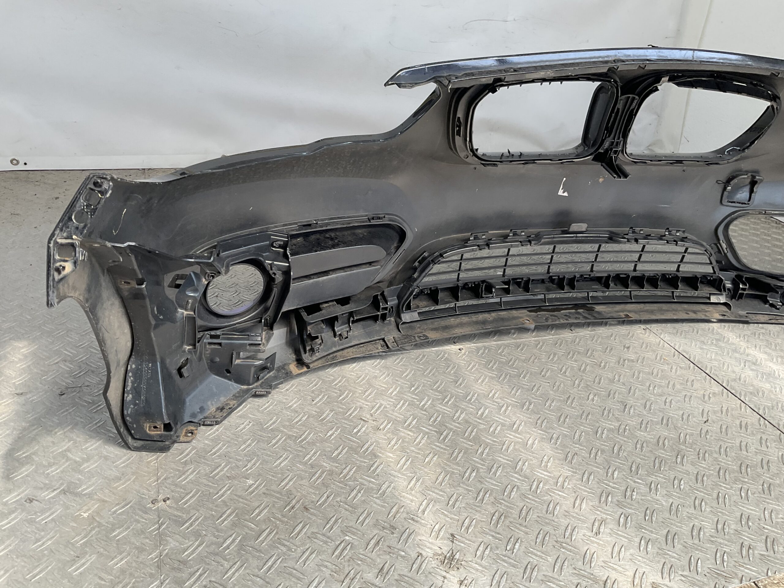 Bumper BMW 1 Serie F20 F21 LCI 15-19 51117371735 Voorbumper K8-22815