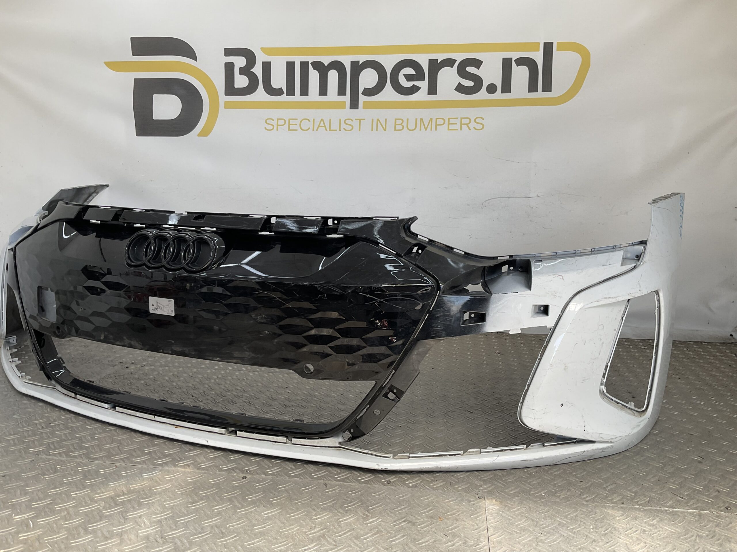 Bumper Audi Etron E-Tron GT 4J3807725 2021 Voorbumper H4-22827