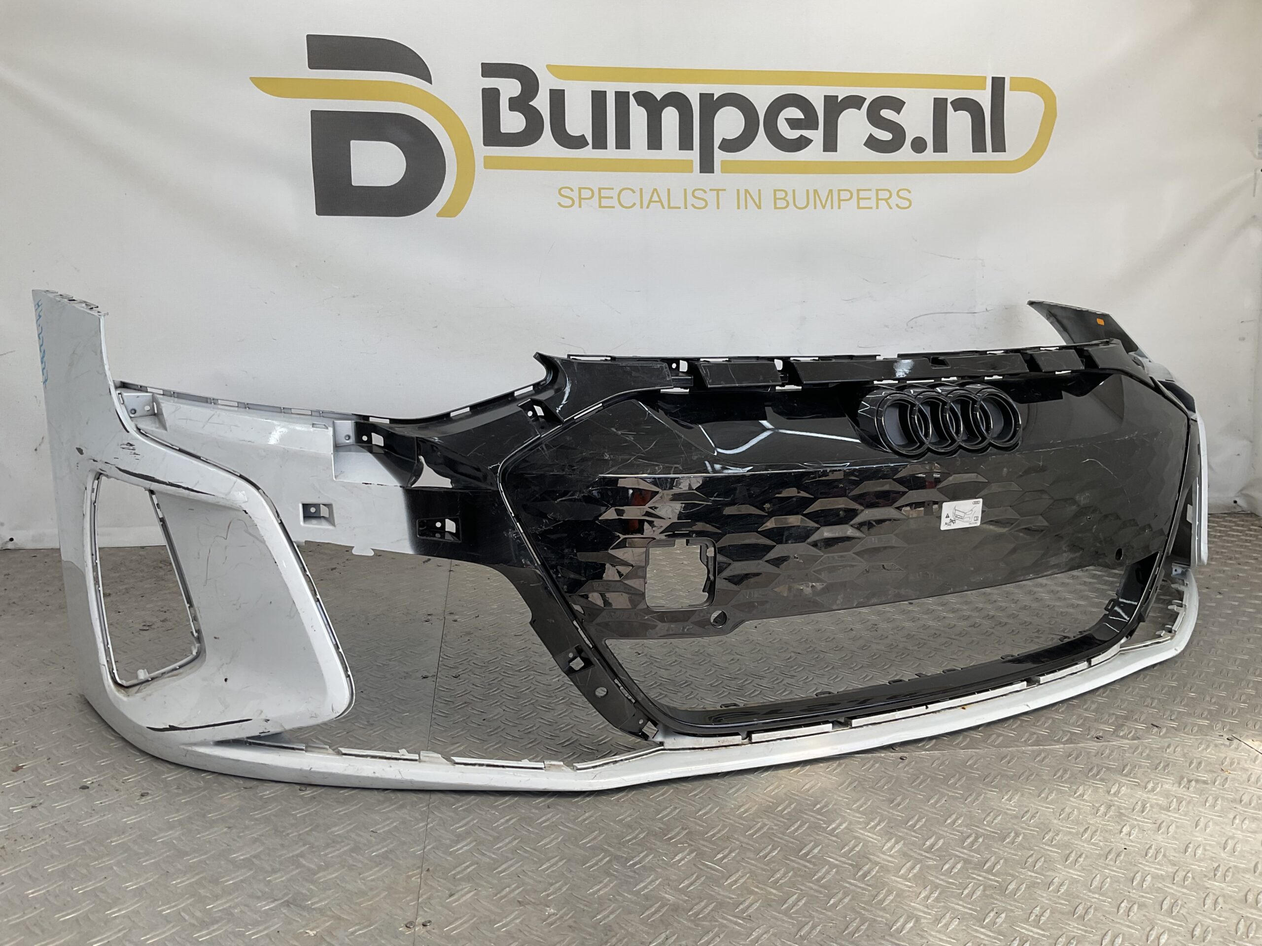 Bumper Audi Etron E-Tron GT 4J3807725 2021 Voorbumper H4-22827