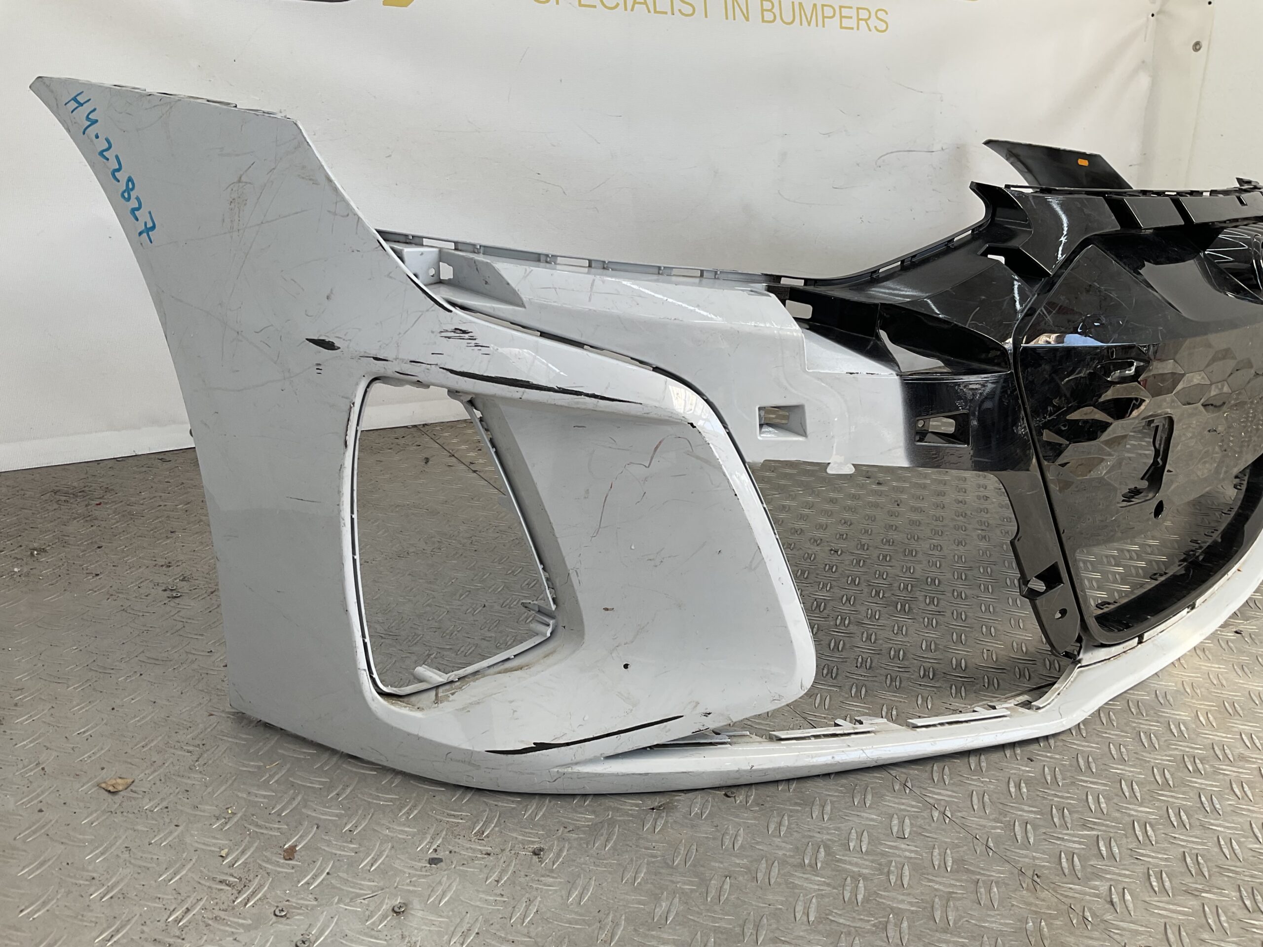 Bumper Audi Etron E-Tron GT 4J3807725 2021 Voorbumper H4-22827