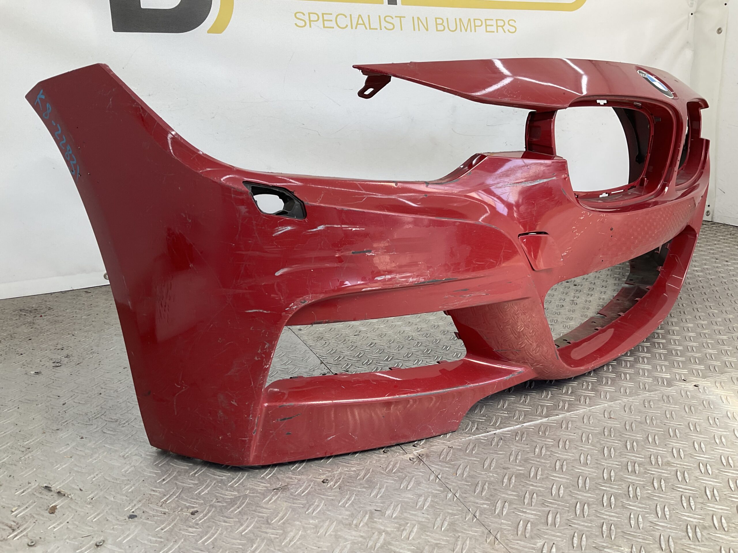 Bumper BMW 3 Serie F30 F31 LCI MPakket M-Pakket PDC 51118054128 Voorbumper K8-22831