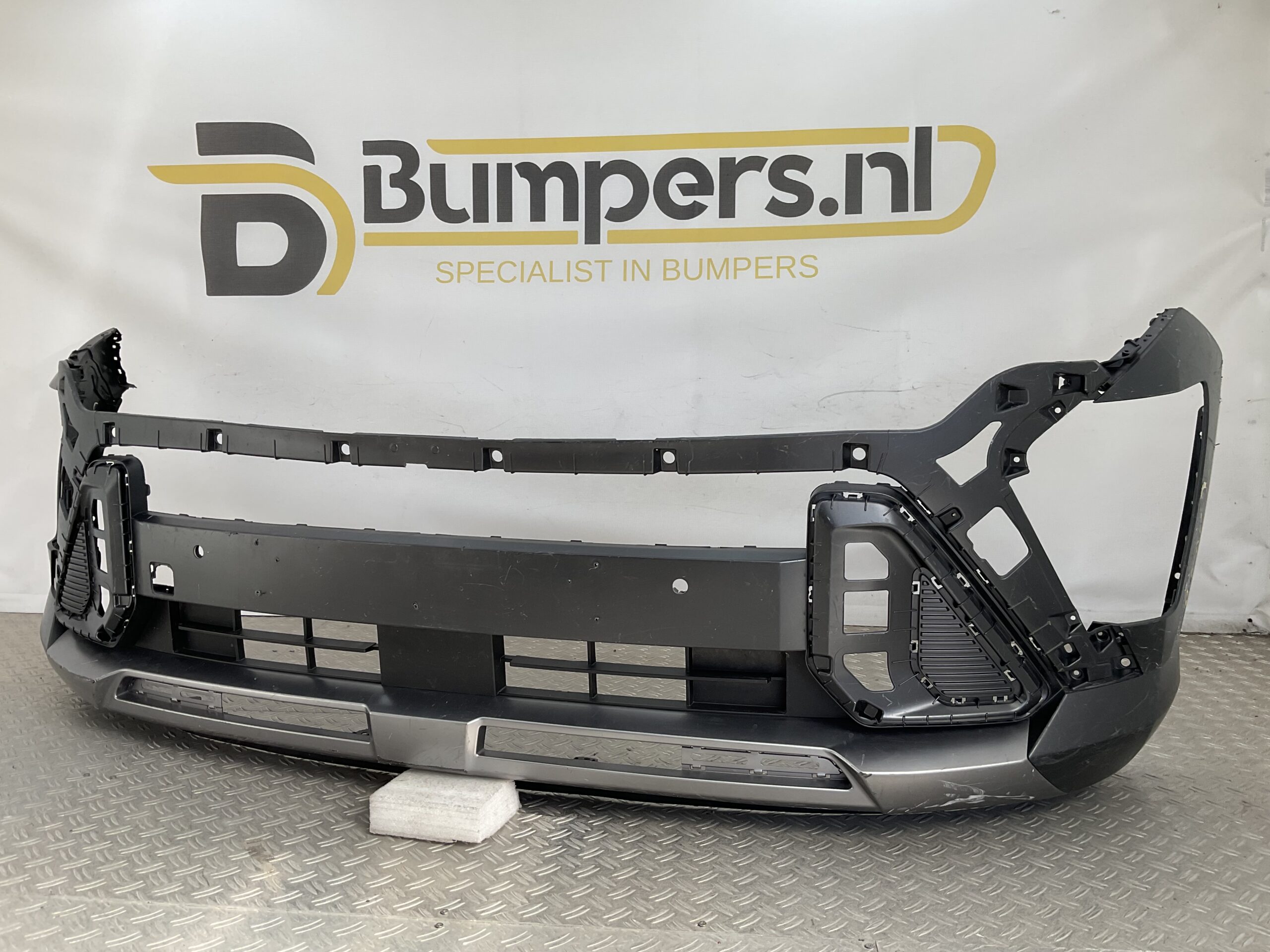 Bumper Hyundai Kona II 24- 86512-BE100 Voorbumper E5-22841