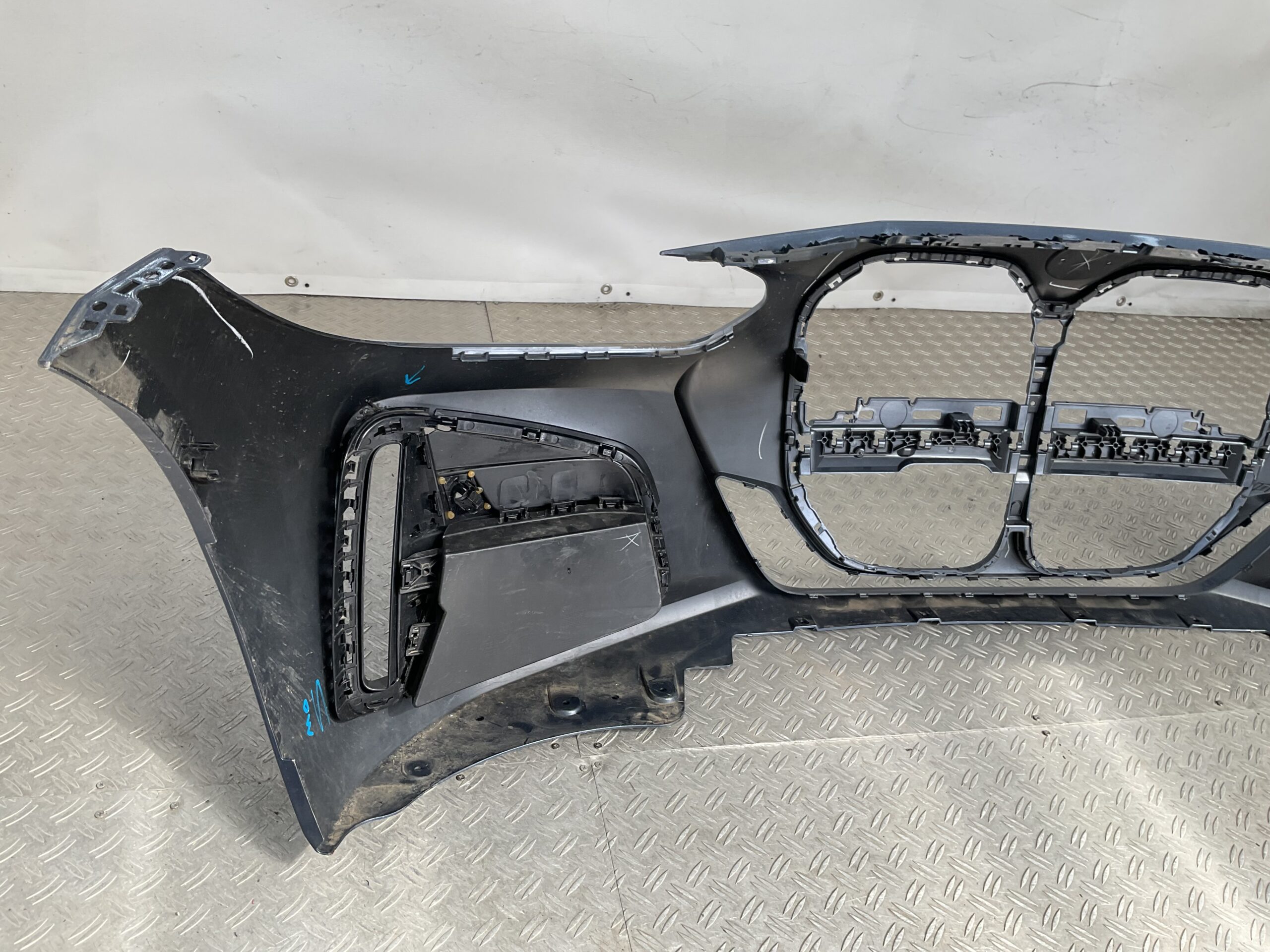 Bumper BMW i4 G26 MPakket M-Pakket Sport 51118082226 Voorbumper K3-22830