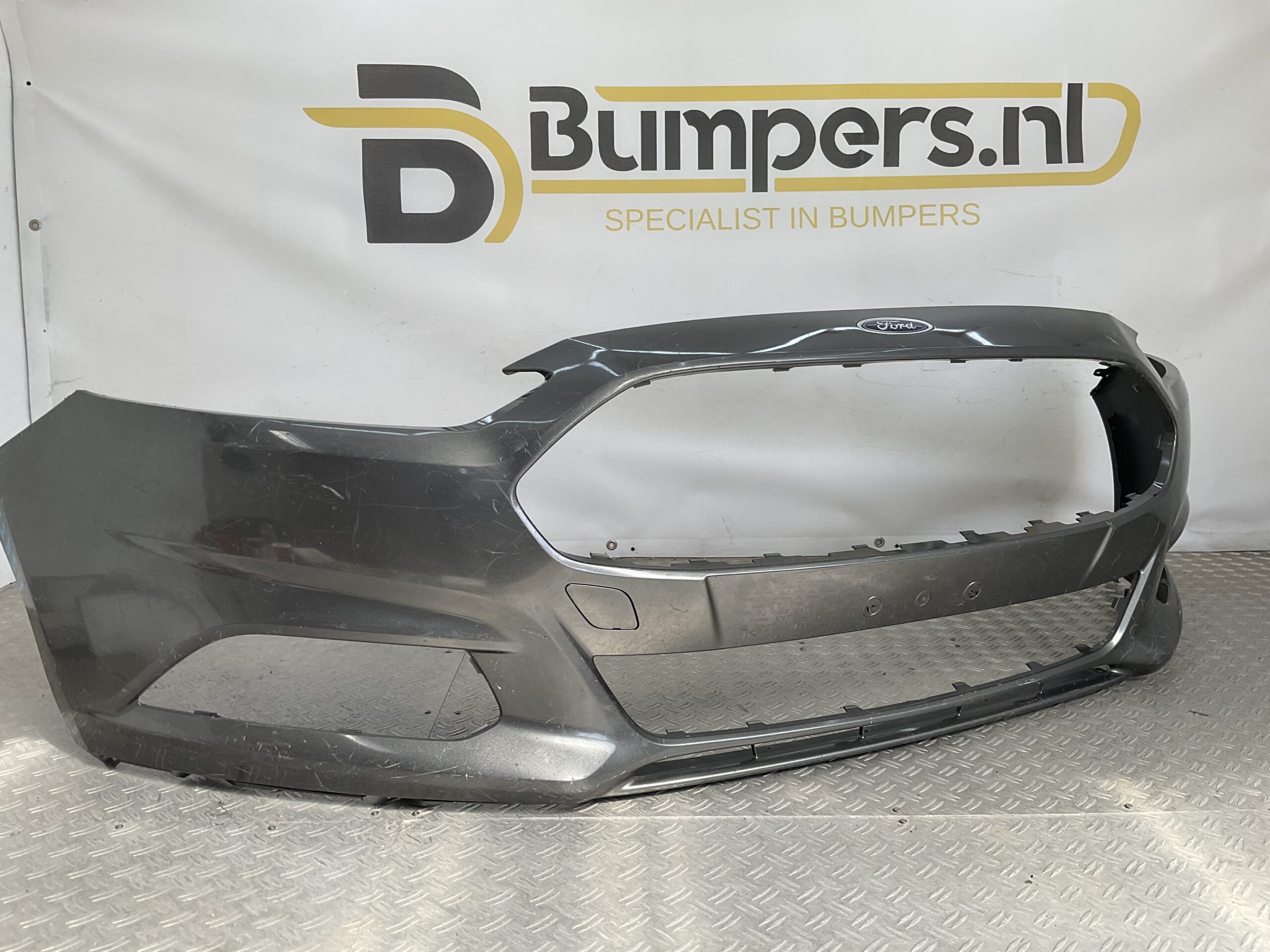 Bumper Ford Mondeo MK5 ST LINE STLine 14-19 DS73-17757-A Voorbumper D2-22859