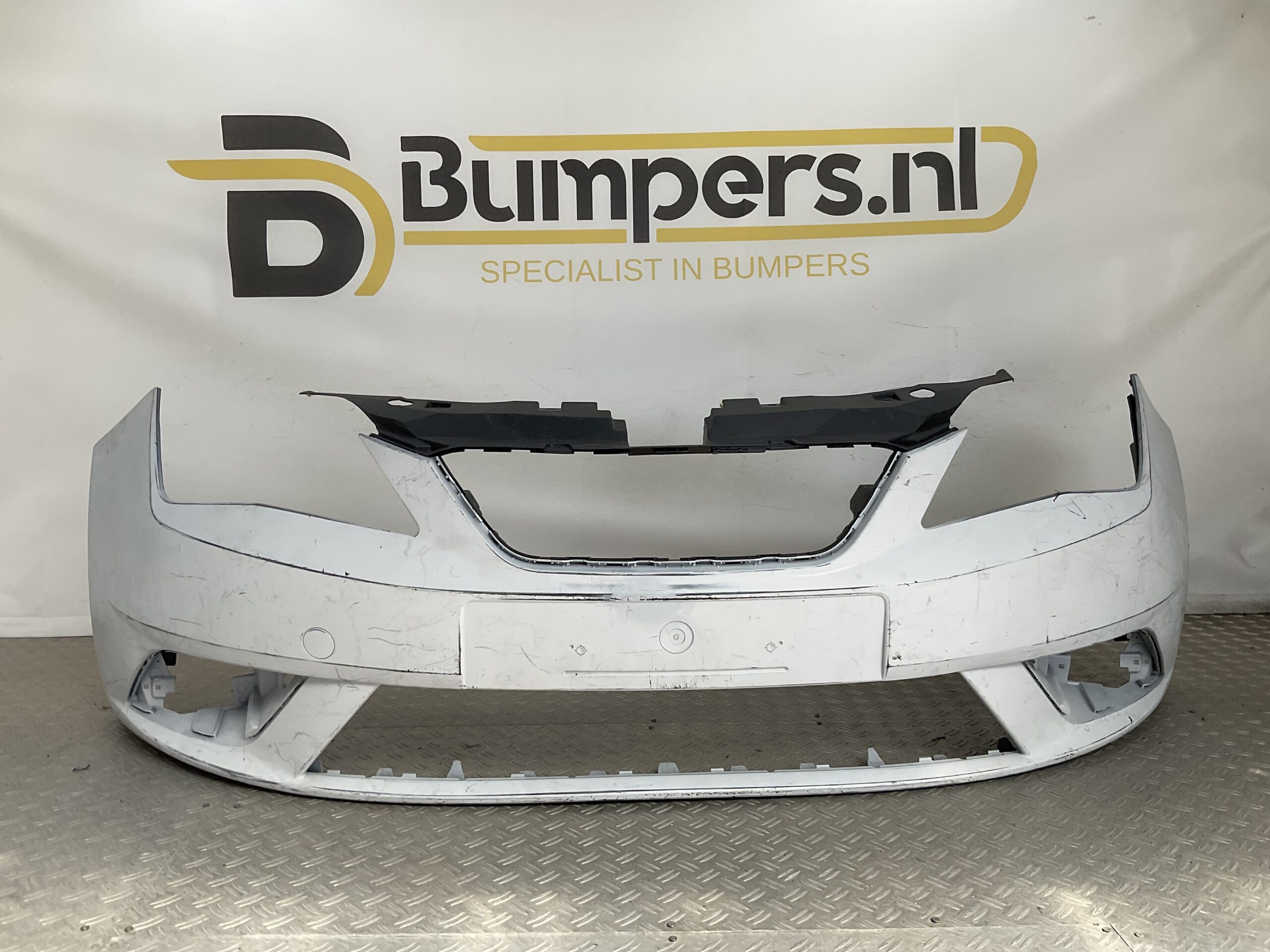 Bumper Seat Ibiza IV 6j Facelift 2012-2017 6J0805903C Voorbumper C4-22861