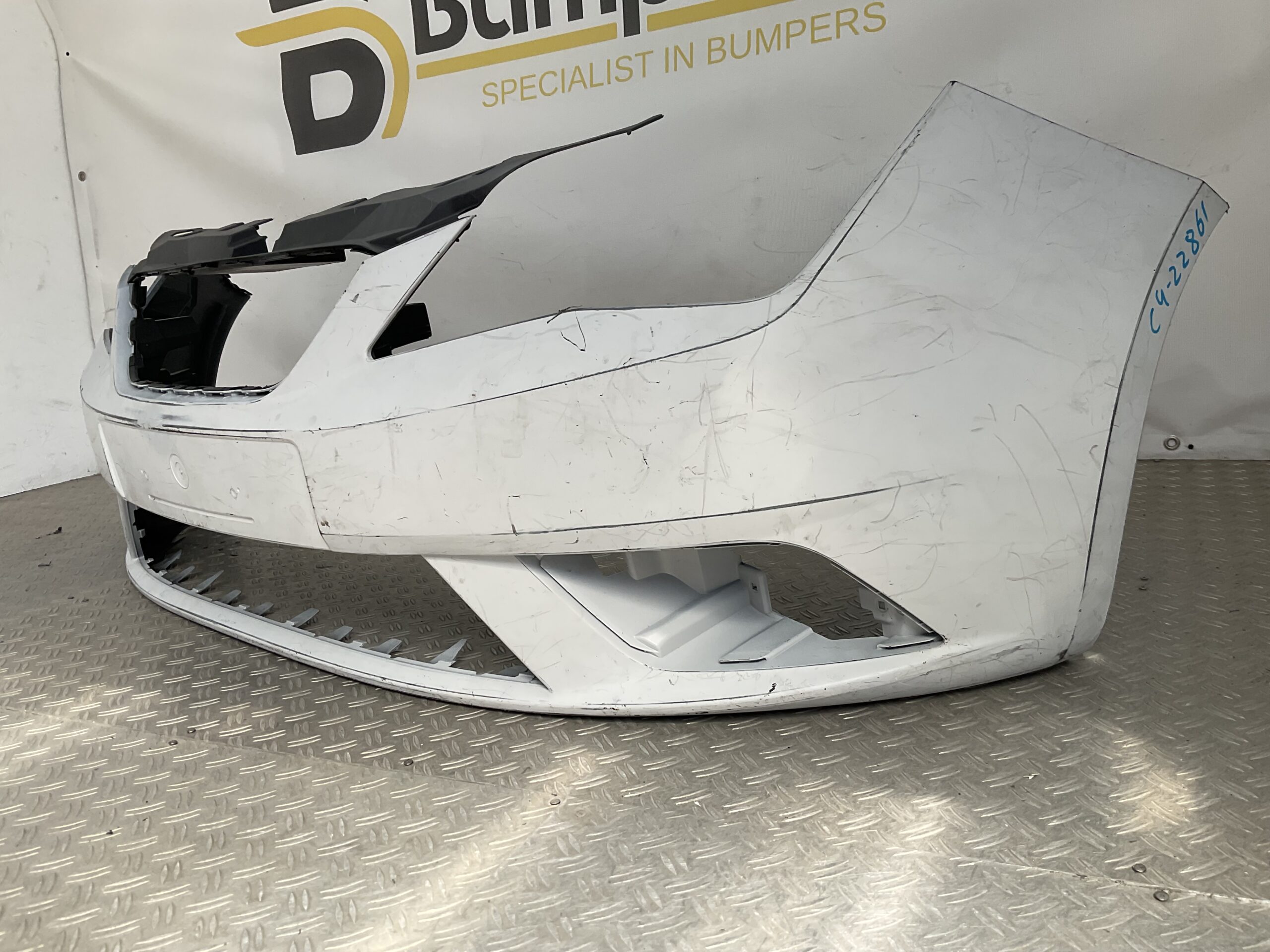 Bumper Seat Ibiza IV 6j Facelift 2012-2017 6J0805903C Voorbumper C4-22861