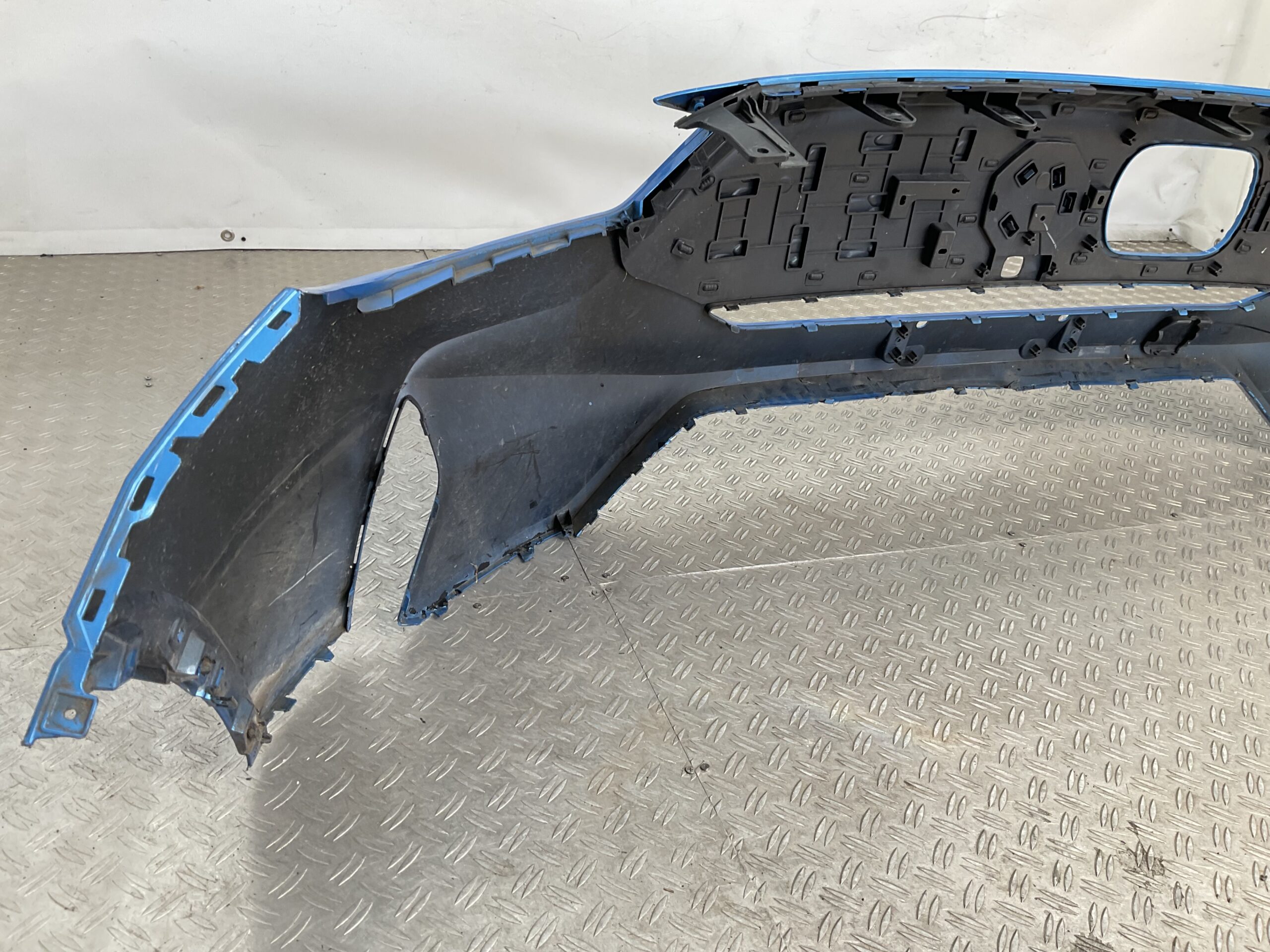 Bumper MG ZS EV Facelift 21- P11010248 Voorbumper M1-22874