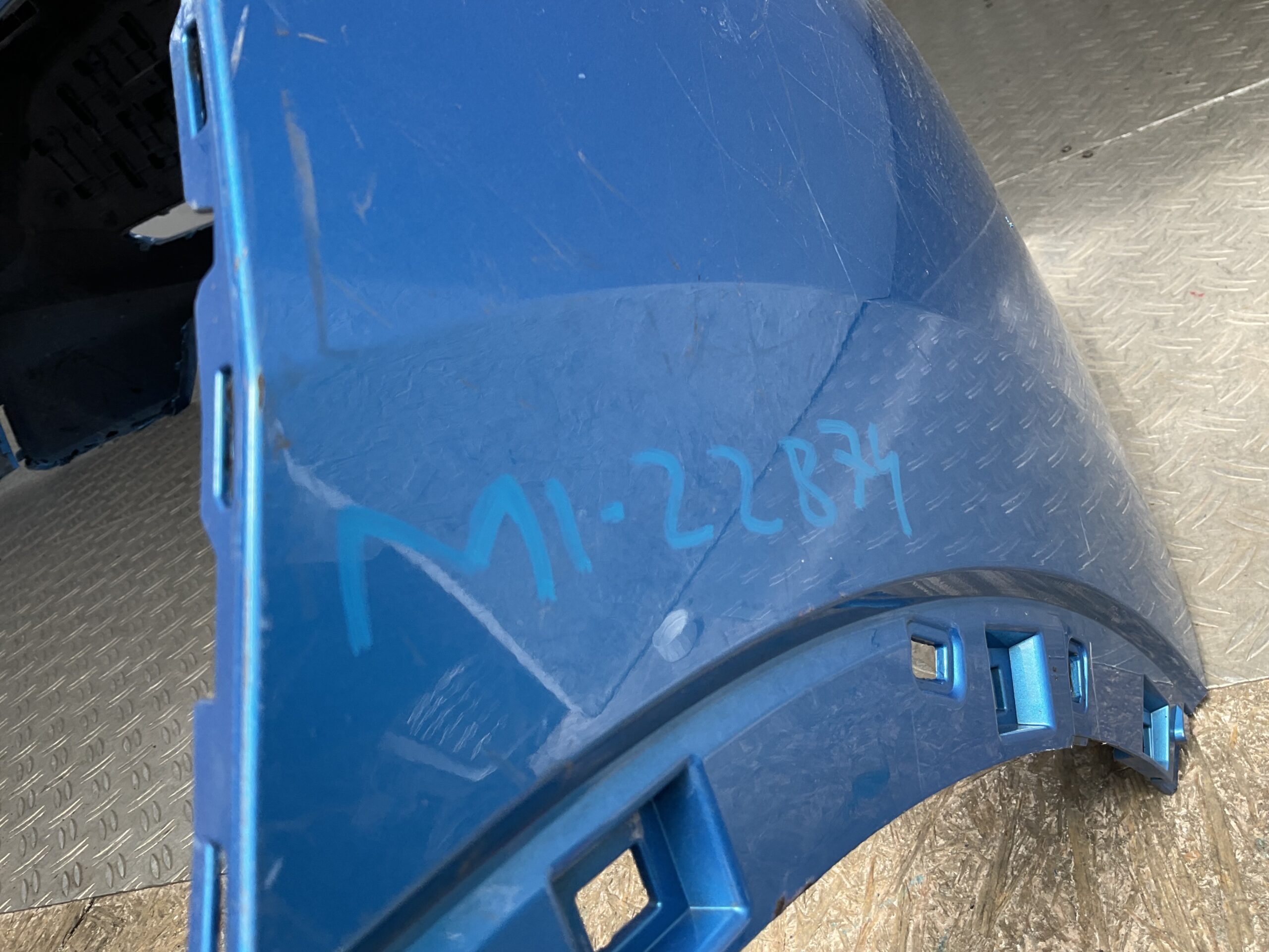 Bumper MG ZS EV Facelift 21- P11010248 Voorbumper M1-22874