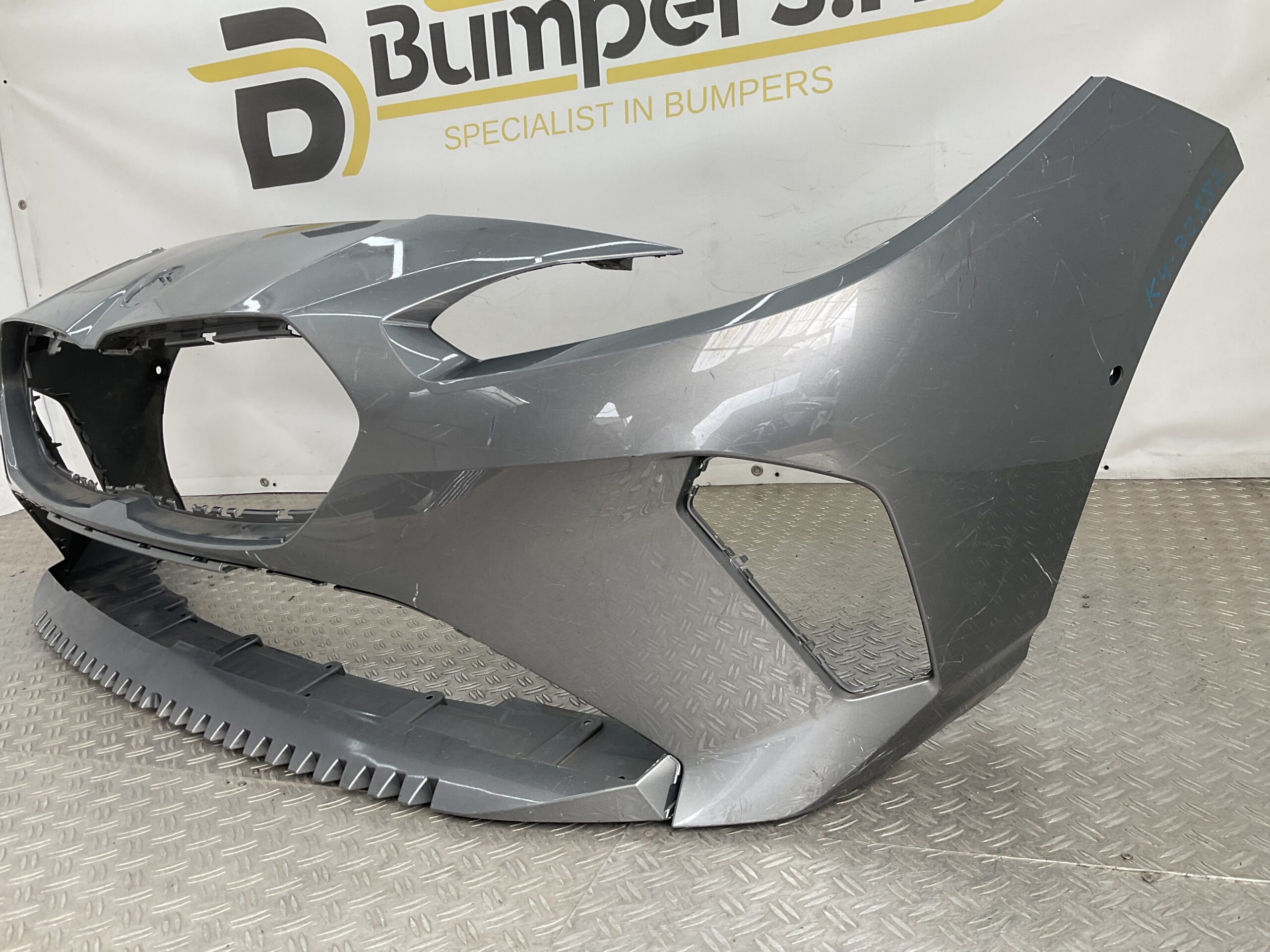 Bumper BMW 1 Serie F70 M Sport M-Pakket MPakket 51115A64E31 Voorbumper K4-22882