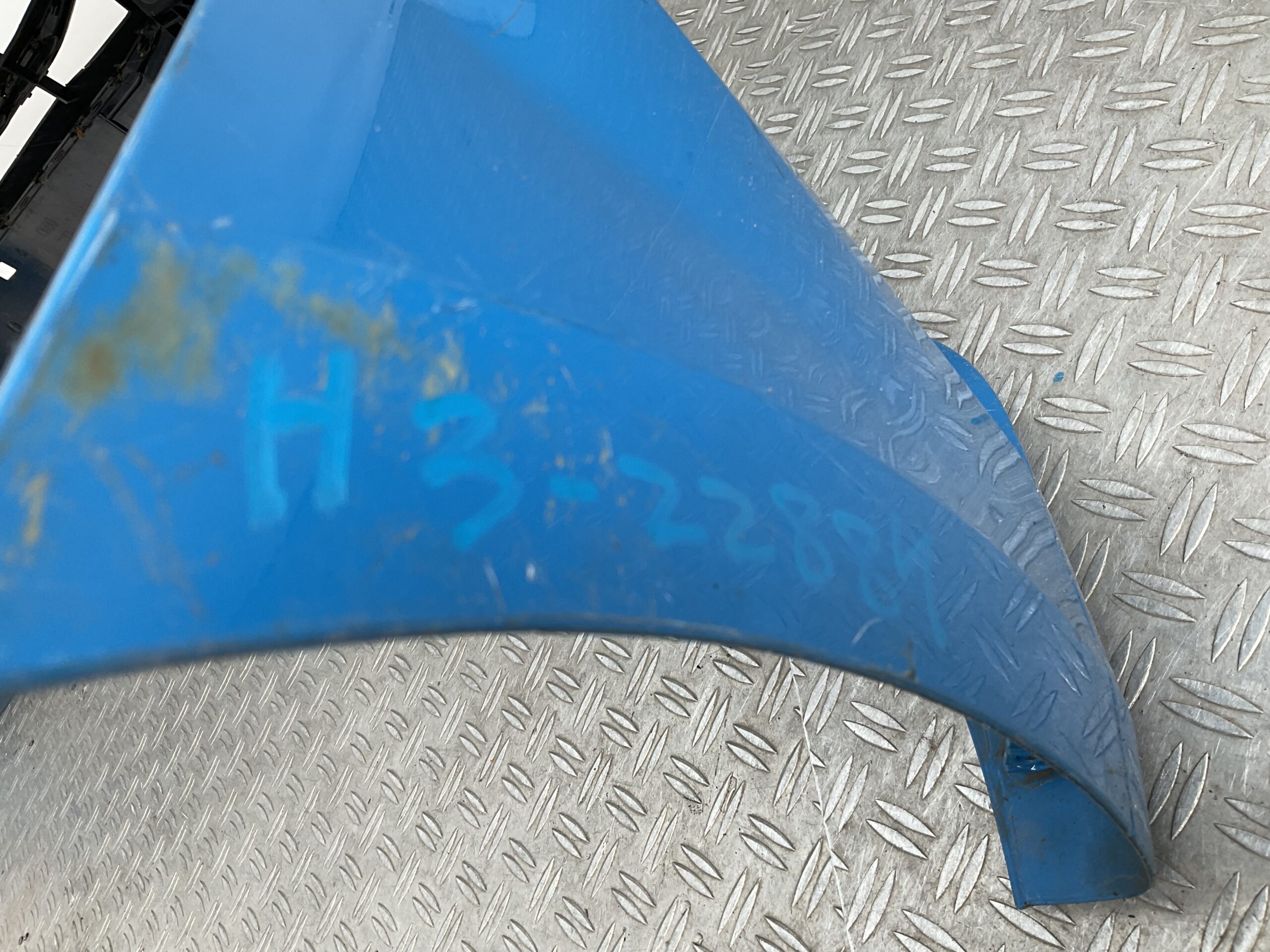Bumper Audi A5 2025 8W6807437FL Voorbumper H3-22884