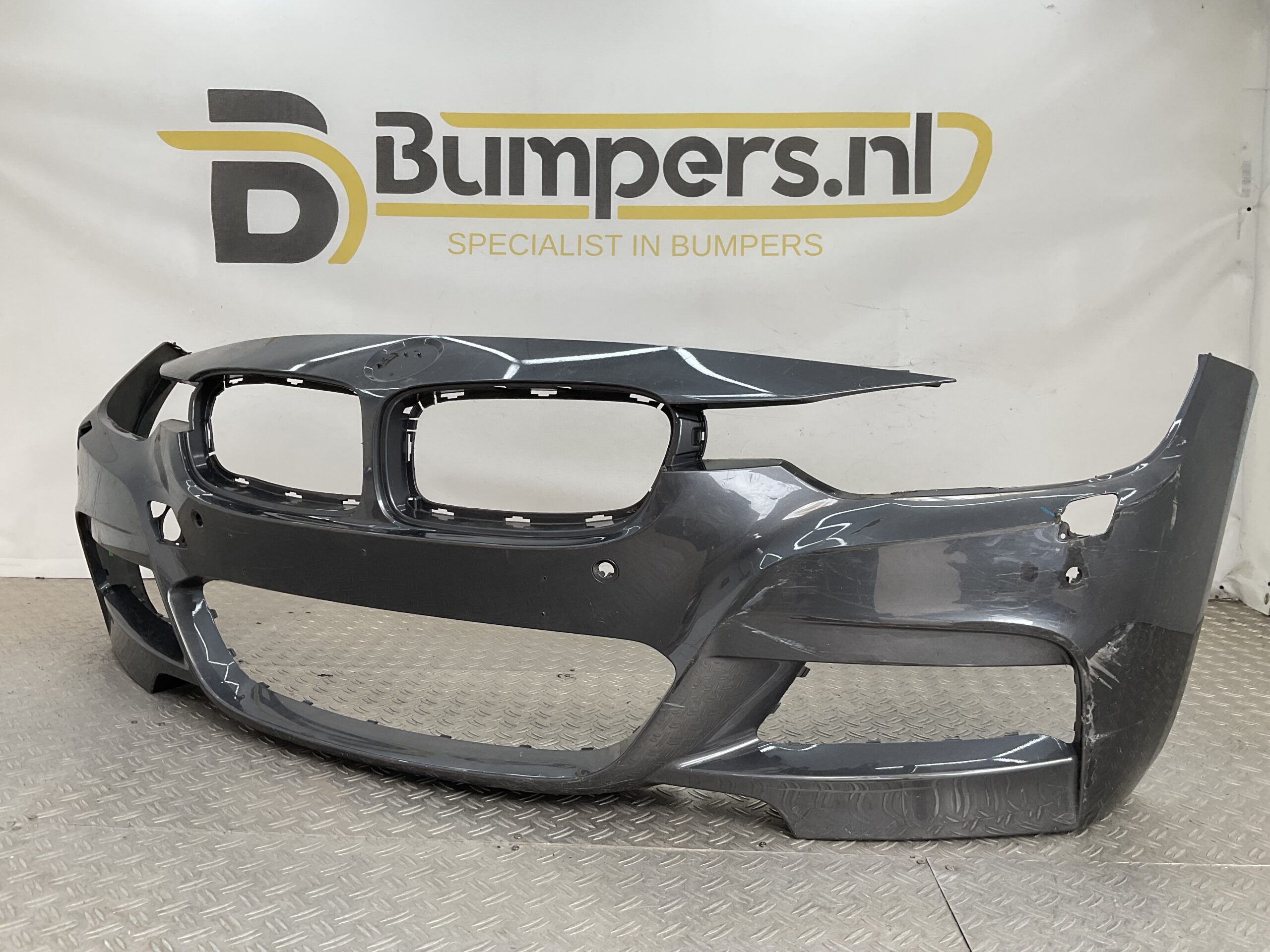 Bumper BMW 3 Serie F30 F31 M Pakket M-Pakket B39 511115857711 Voorbumper K4-22887
