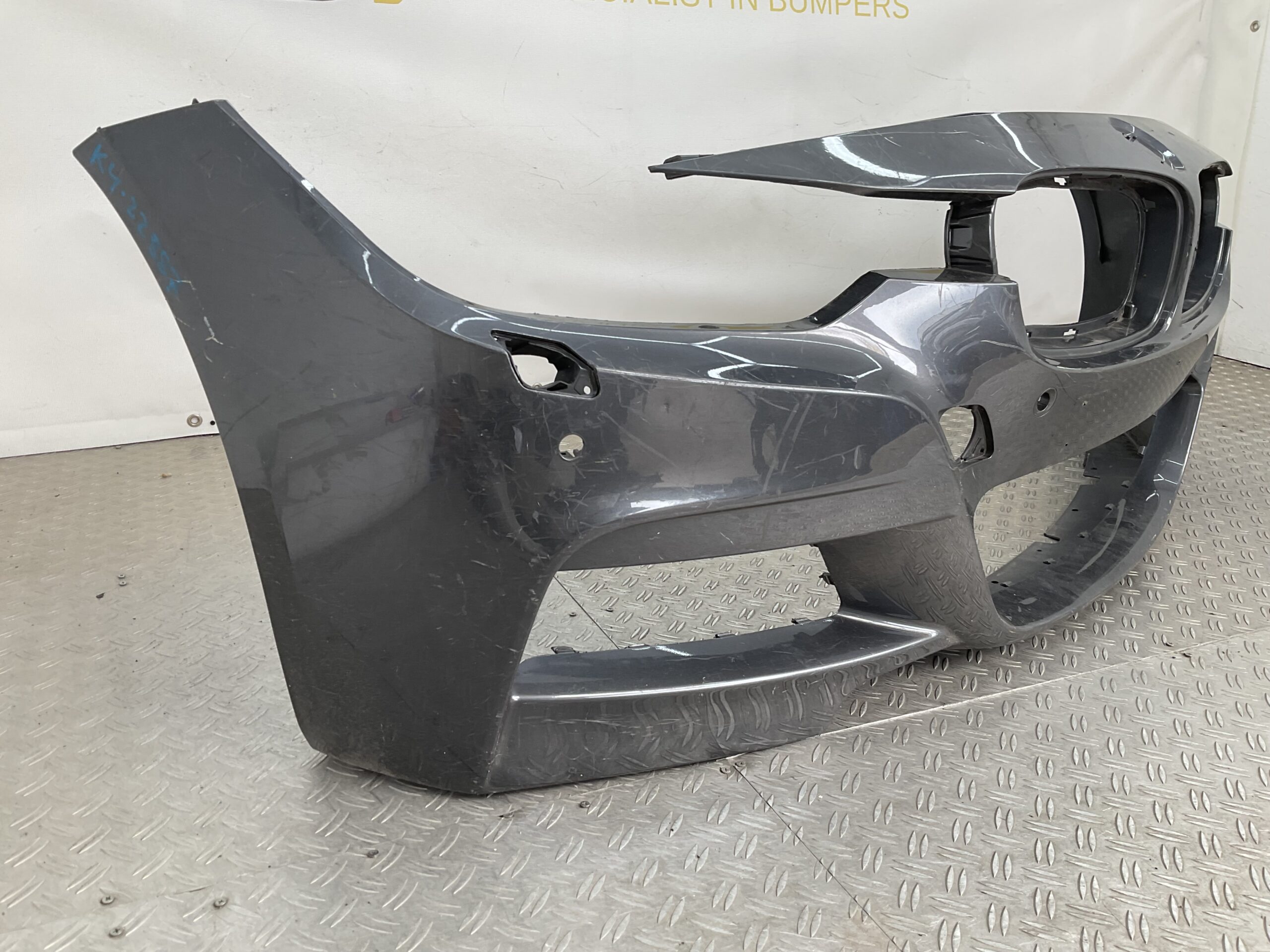 Bumper BMW 3 Serie F30 F31 M Pakket M-Pakket B39 511115857711 Voorbumper K4-22887