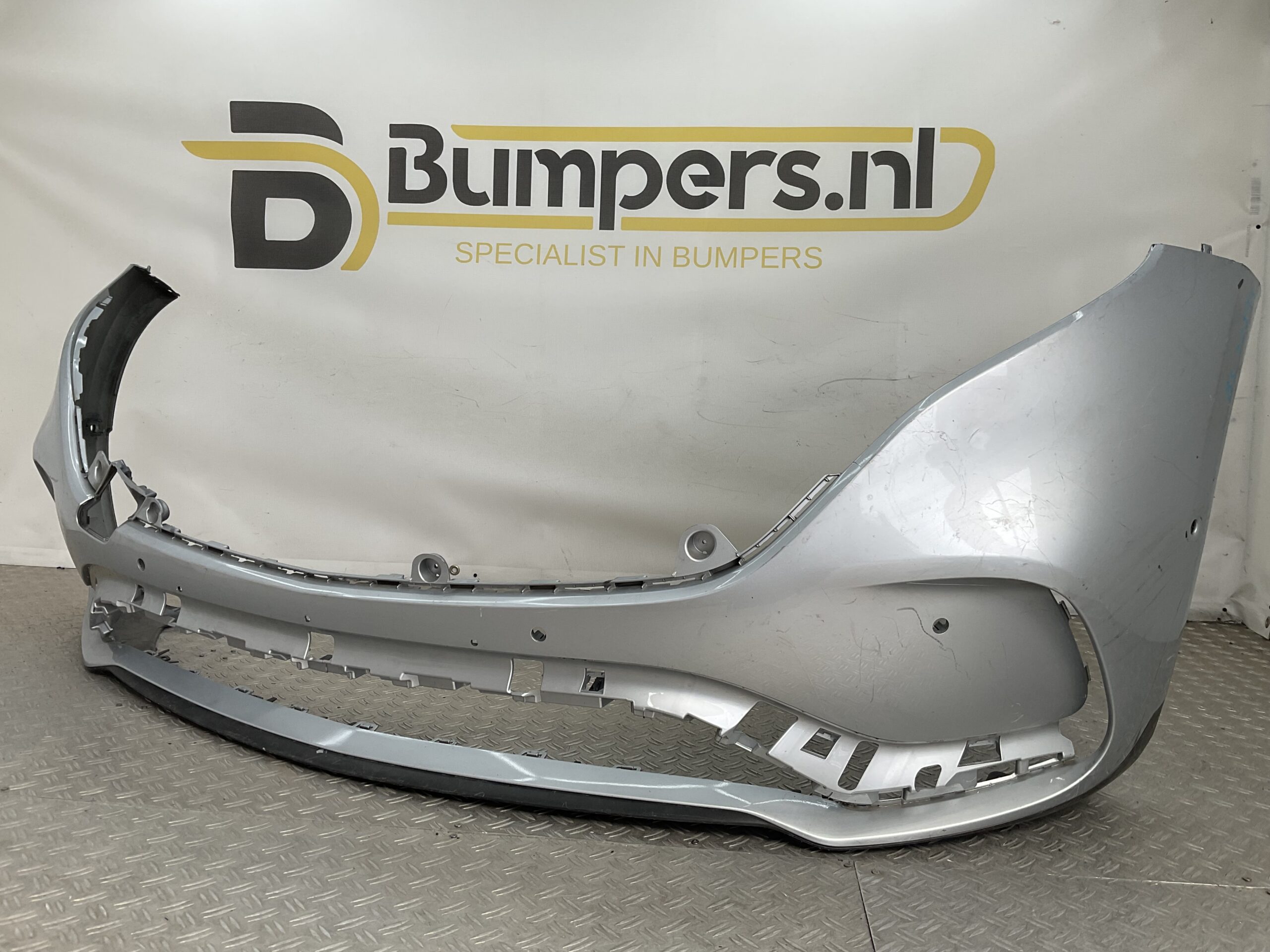 Bumper Mercedes EQC W293 19- AMG A2938859900 Voorbumper B3-22894