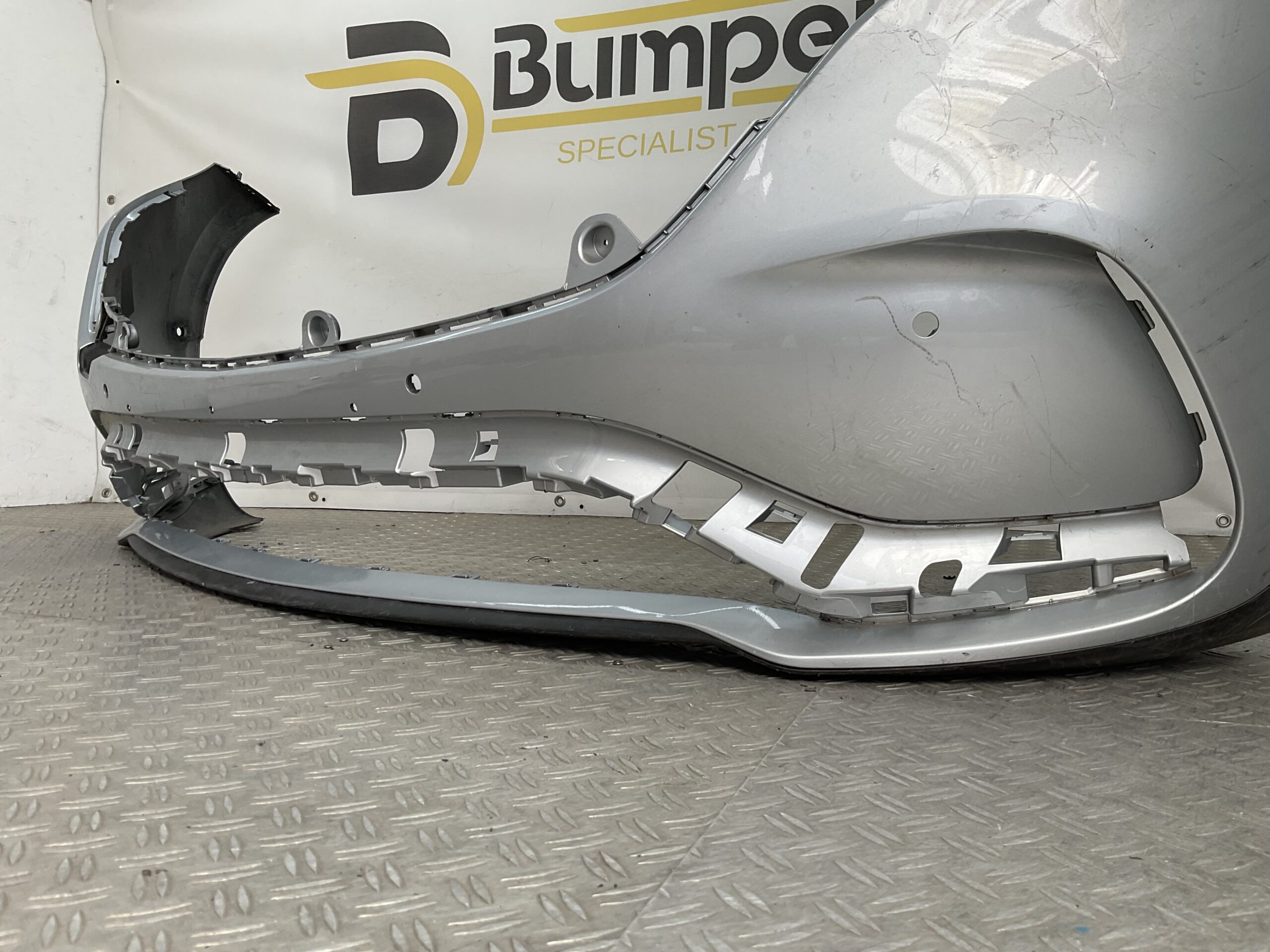 Bumper Mercedes EQC W293 19- AMG A2938859900 Voorbumper B3-22894