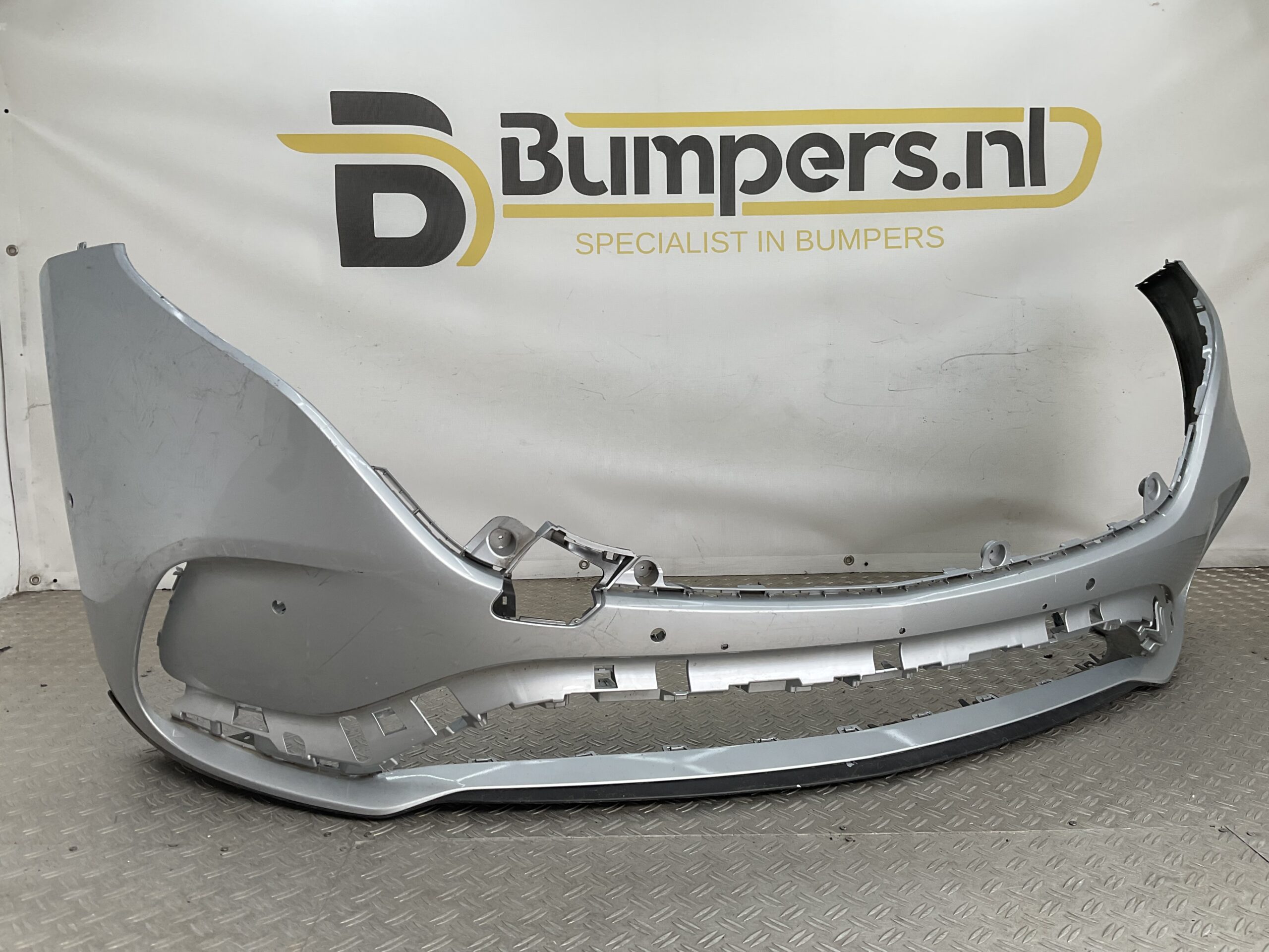 Bumper Mercedes EQC W293 19- AMG A2938859900 Voorbumper B3-22894