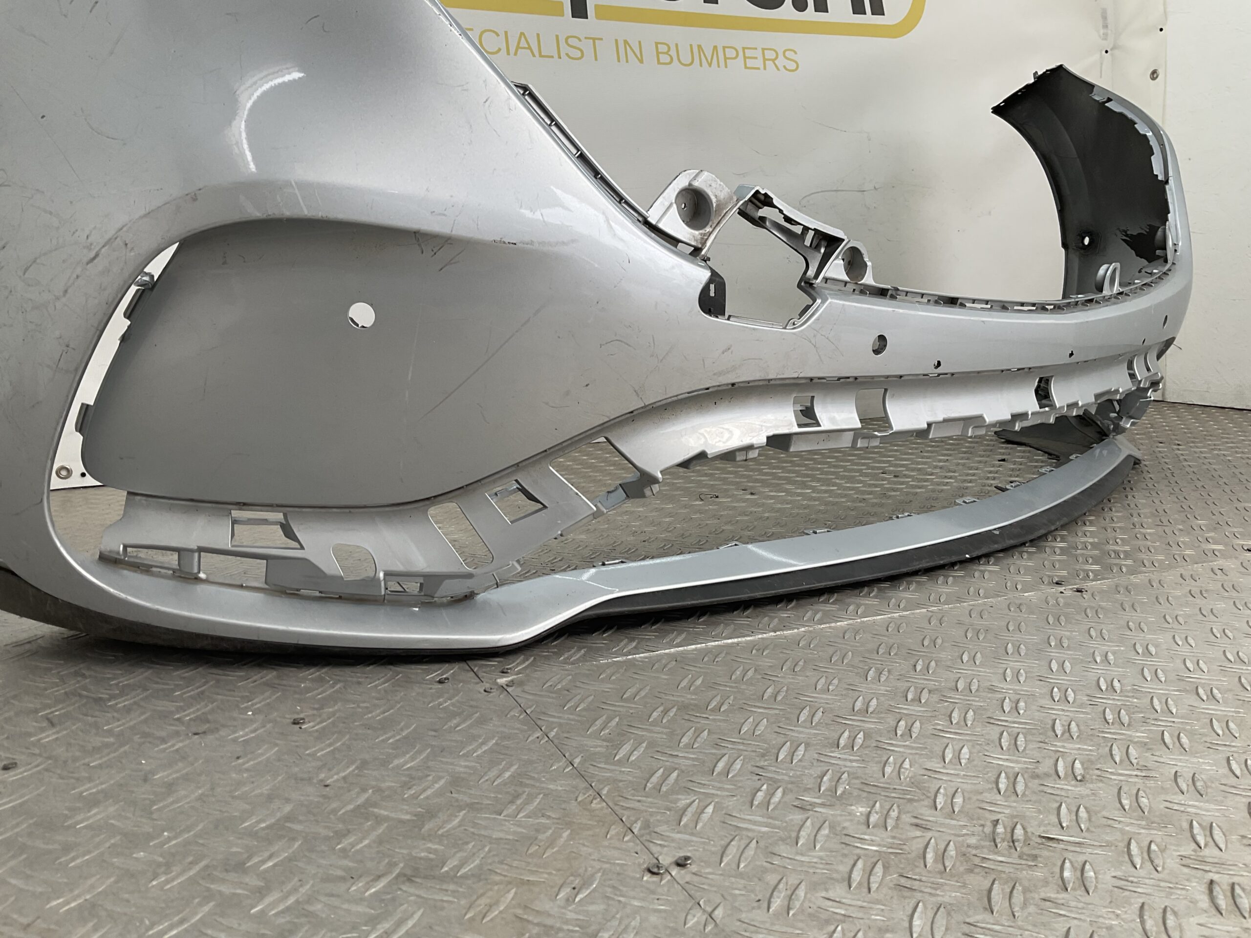 Bumper Mercedes EQC W293 19- AMG A2938859900 Voorbumper B3-22894