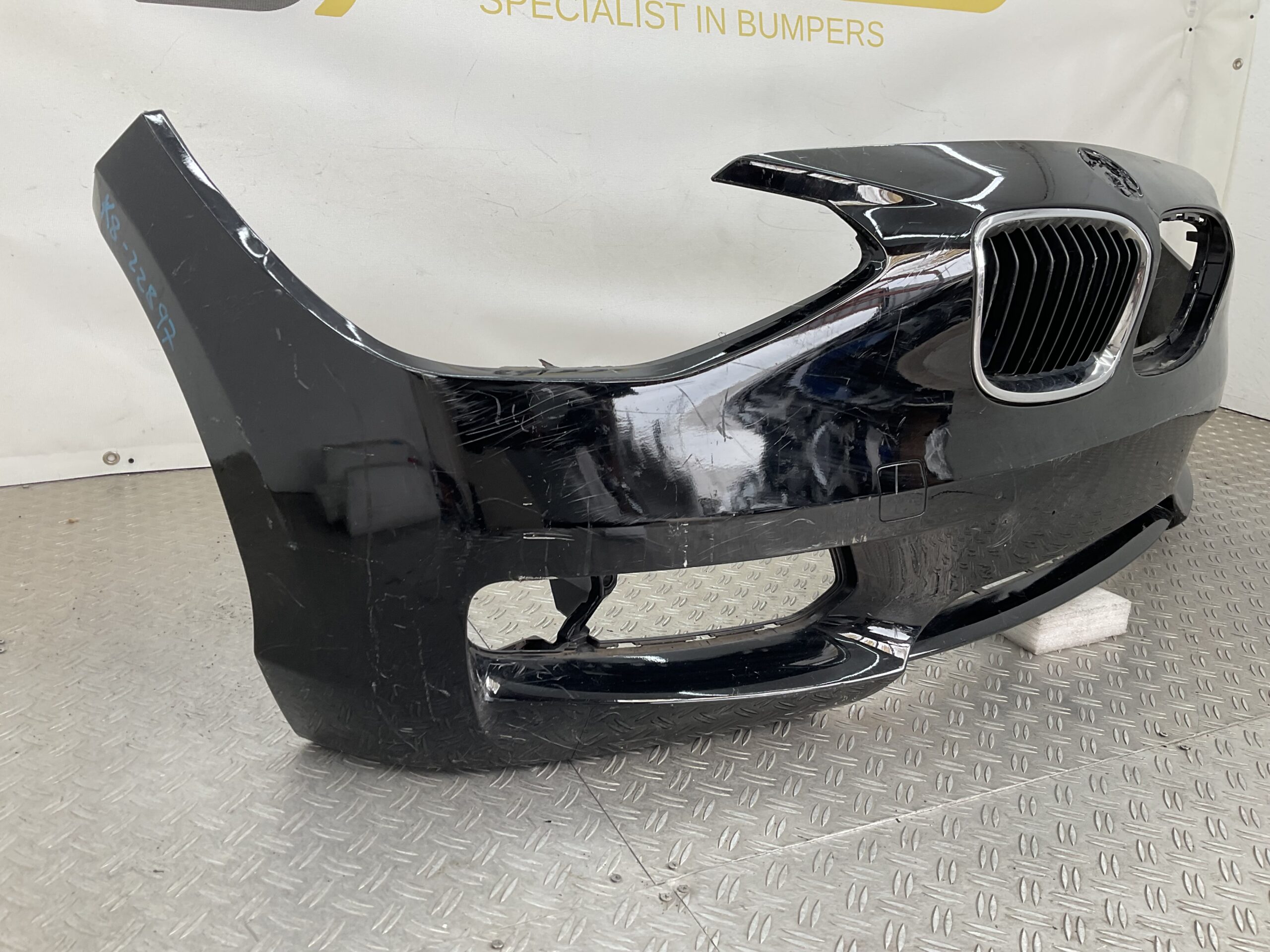 Bumper BMW 1 Serie F20 F21 Normaal 11-15 51117245731 Voorbumper K8-22897