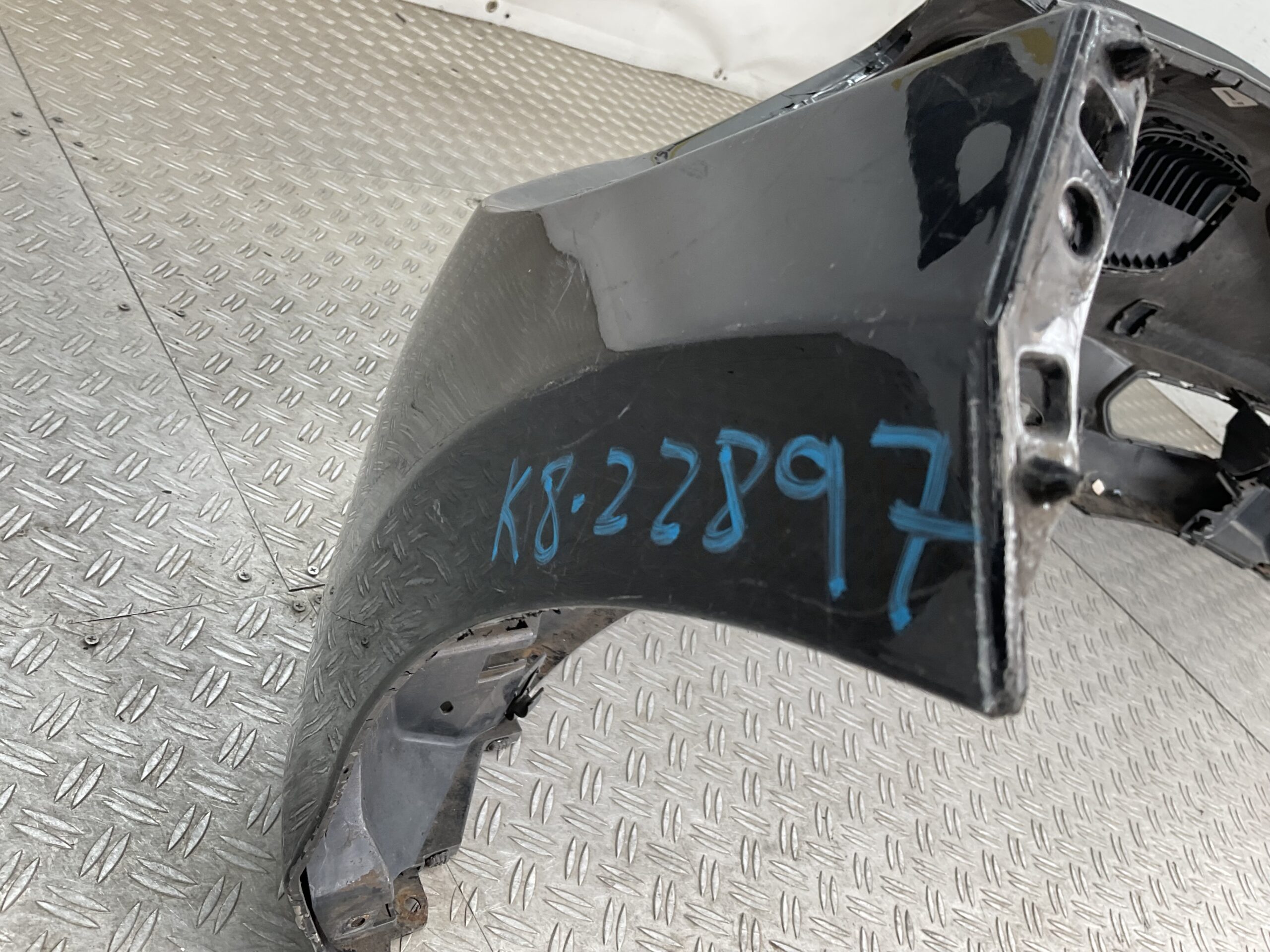 Bumper BMW 1 Serie F20 F21 Normaal 11-15 51117245731 Voorbumper K8-22897