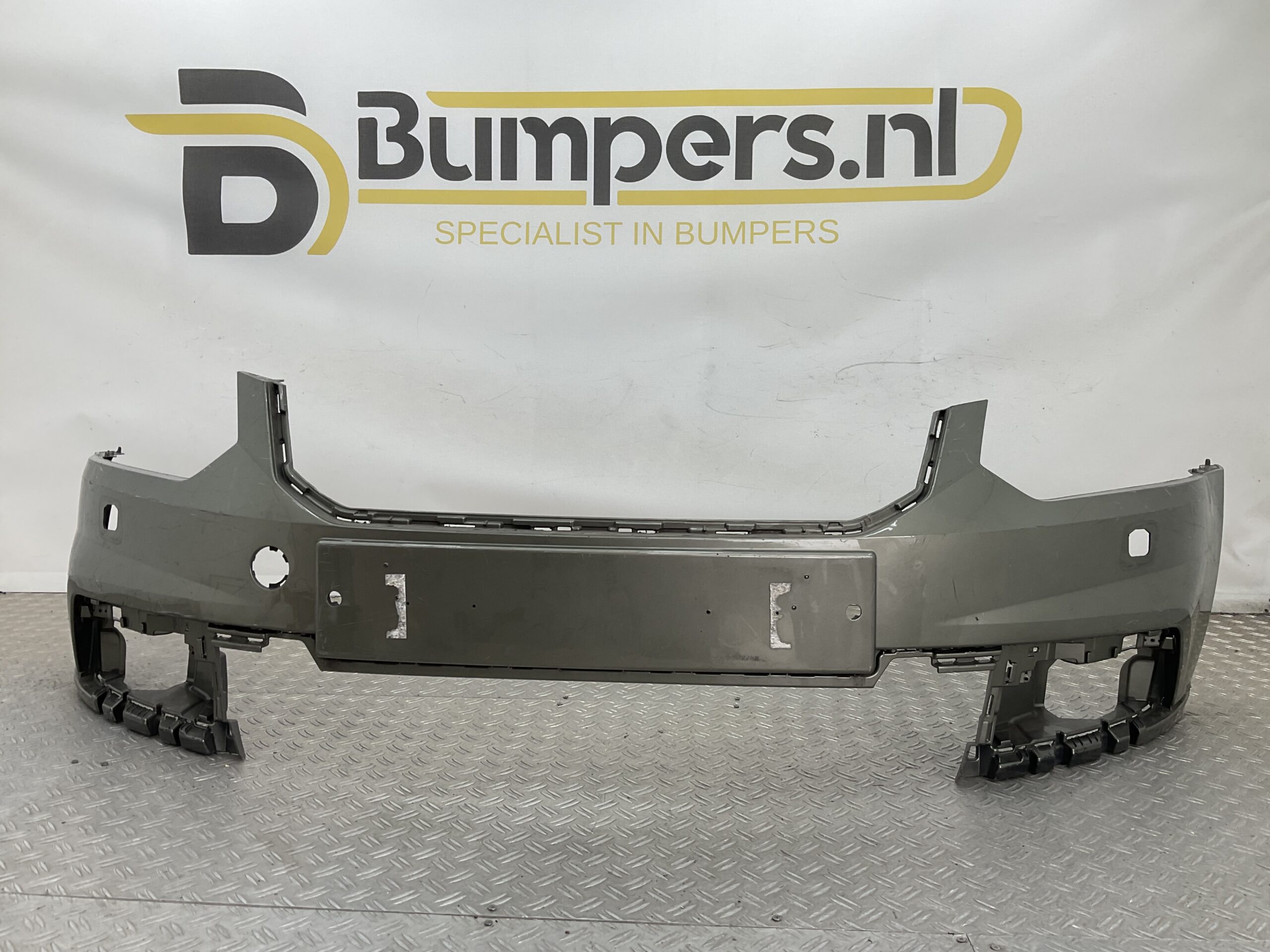 Bumper Skoda Yeti Restyle 5L 13- 5L0807221f Voorbumper H5-22907